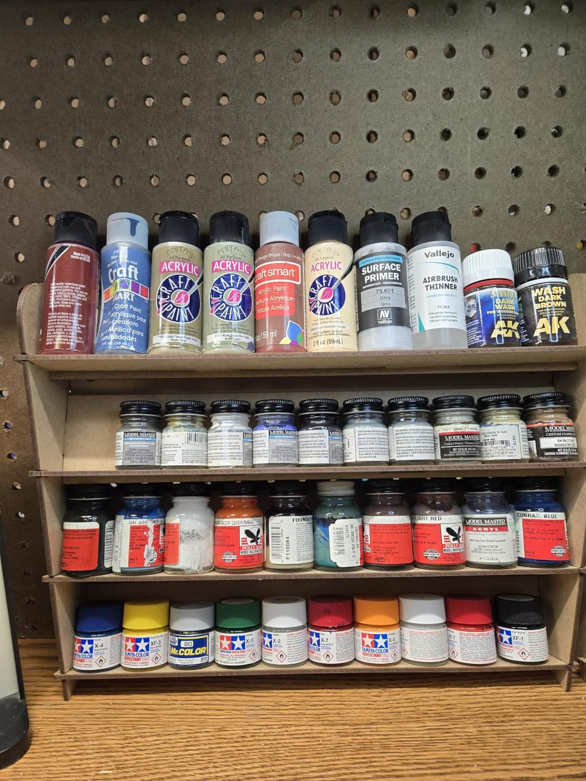 PROSCALE 2x Universal Wall Paint Organizer for Miniatures & Modeling, Vertical Paint Shelf with Flat Shelves (No Holes) for Mixed Bottle Sizes, Compatible with Vallejo, Citadel, Army Painter, AK customer photo 2