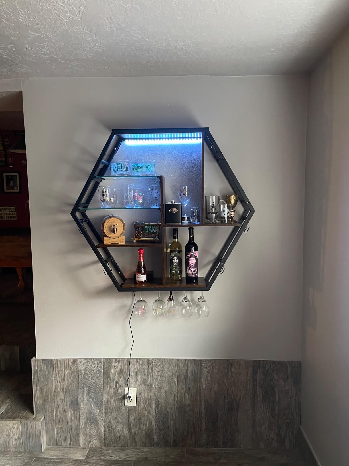 Floating Shelves with Lights, Led Shelves for Wall, Gaming Room Decor Display Shelf, Lighted Bar Shelves, Extra Hanging Hooks Storage, Sturdy Fast Assembly Great Weight Capacity-Black customer photo 1