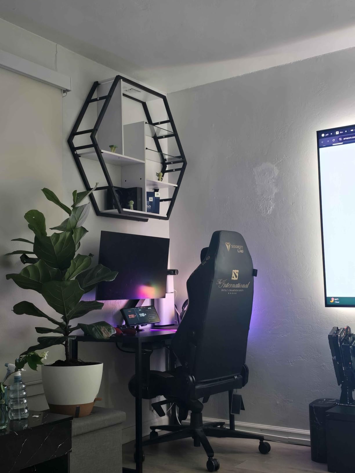 Floating Shelves with Lights, Led Shelves for Wall, Gaming Room Decor Display Shelf, Lighted Bar Shelves, Extra Hanging Hooks Storage, Sturdy Fast Assembly Great Weight Capacity-Black customer photo 2