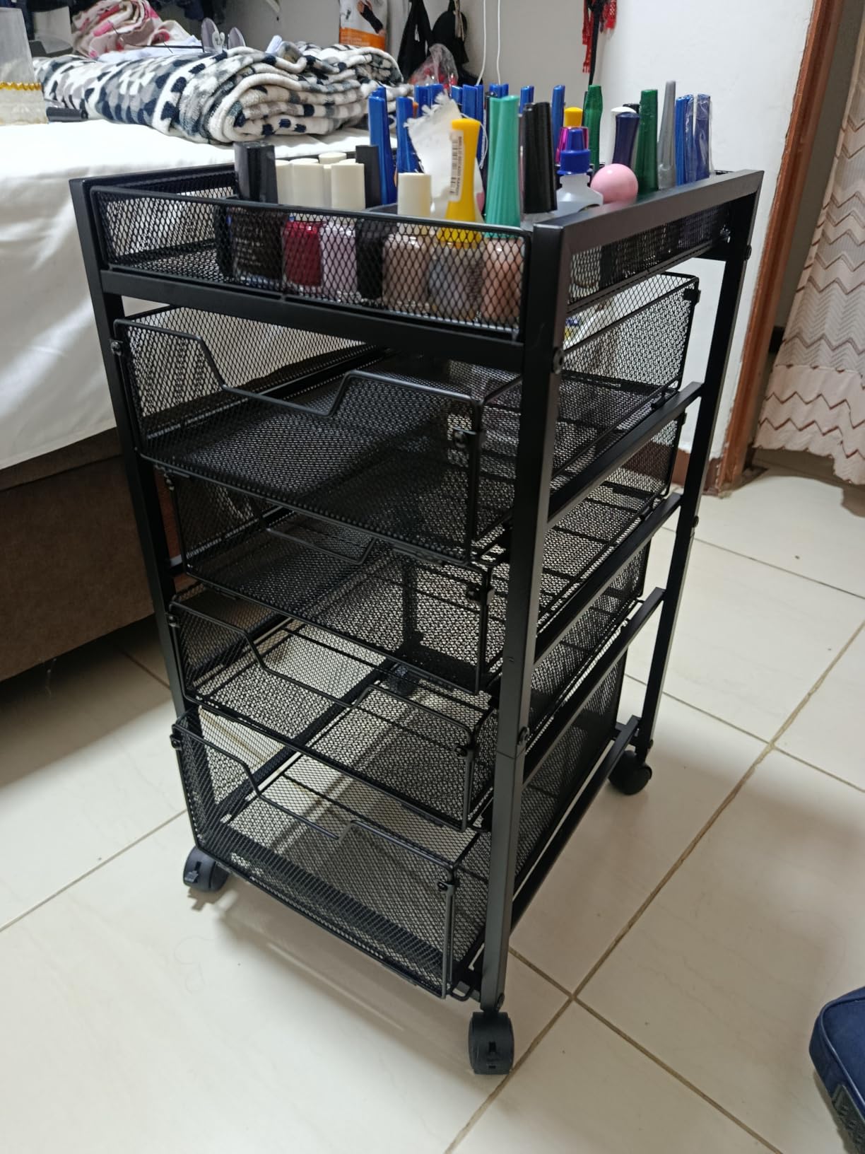 Rolling Utility Cart with 3 Drawers, Craft Organizer and Storage with DIY Divider, Lockable Wheels, Multi-Functional Storage for Art Supplies, Store for Brushes & Paints & Small Parts customer photo 2