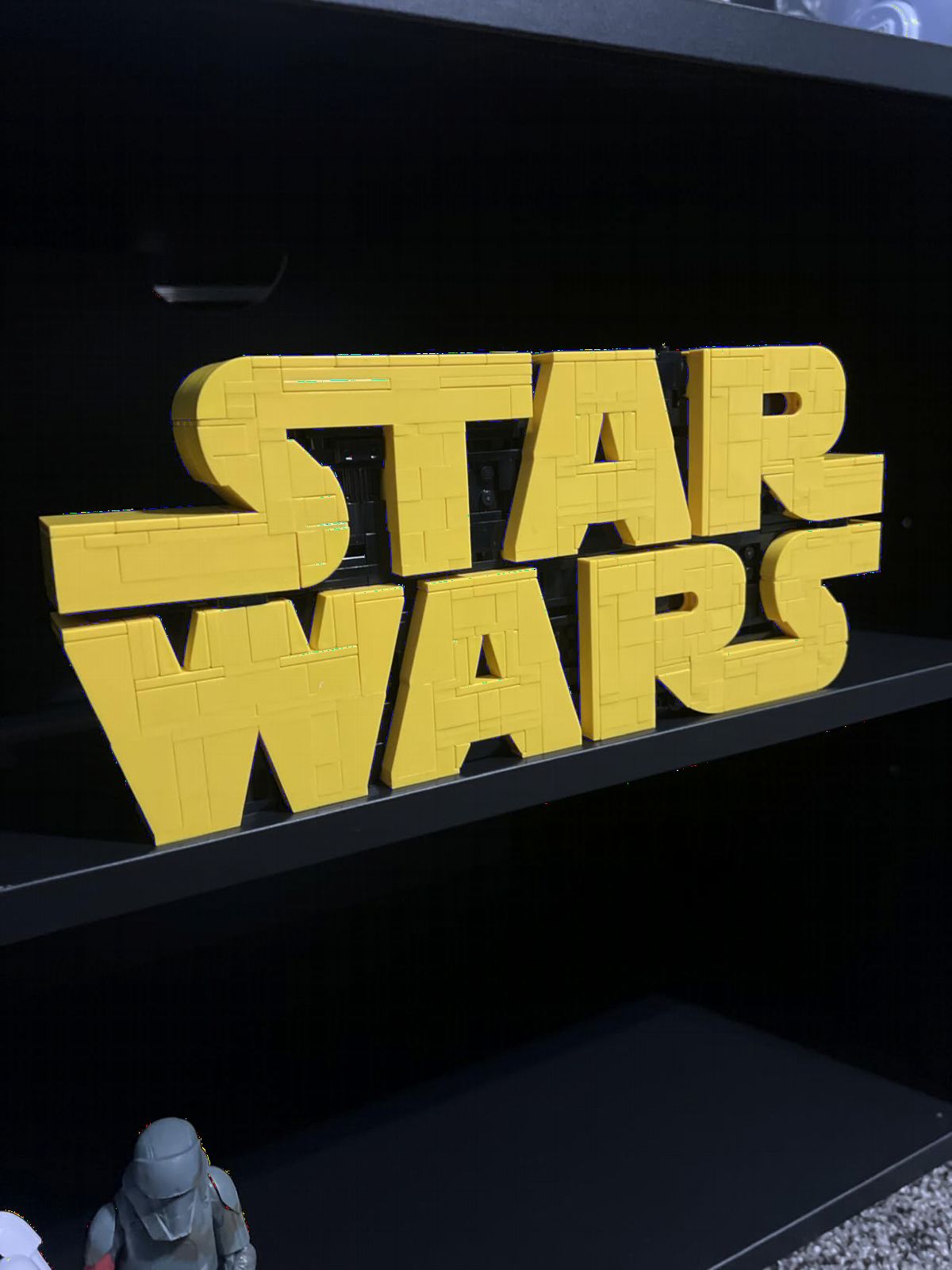 LEGO Star Wars Brick-Built Star Wars Logo - Building Set for Adults 18+ - 75407 customer photo 1