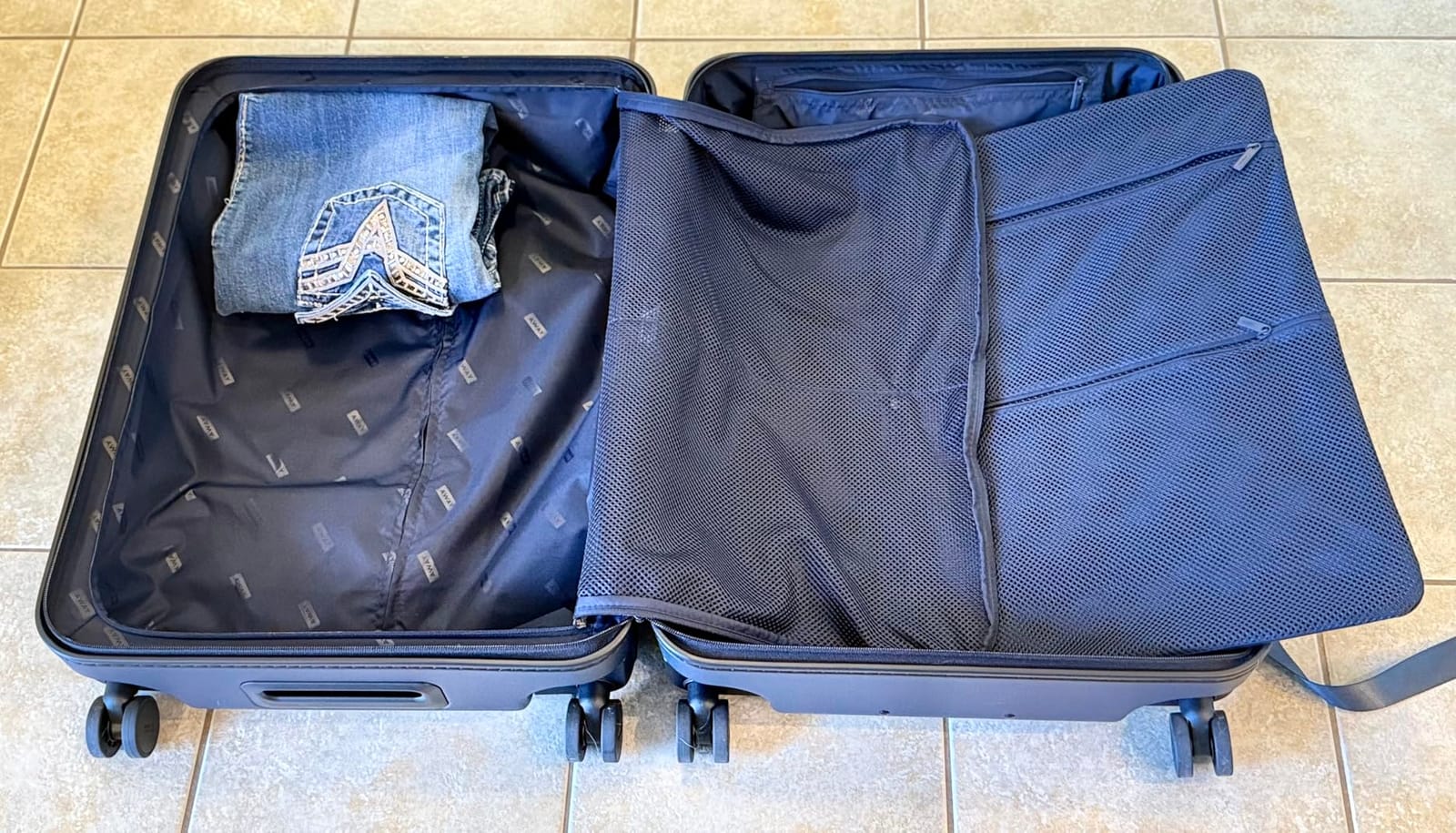 Medium Checked Luggage, 26-inch Lightweight Hardside Spinner Suitcase customer photo 2