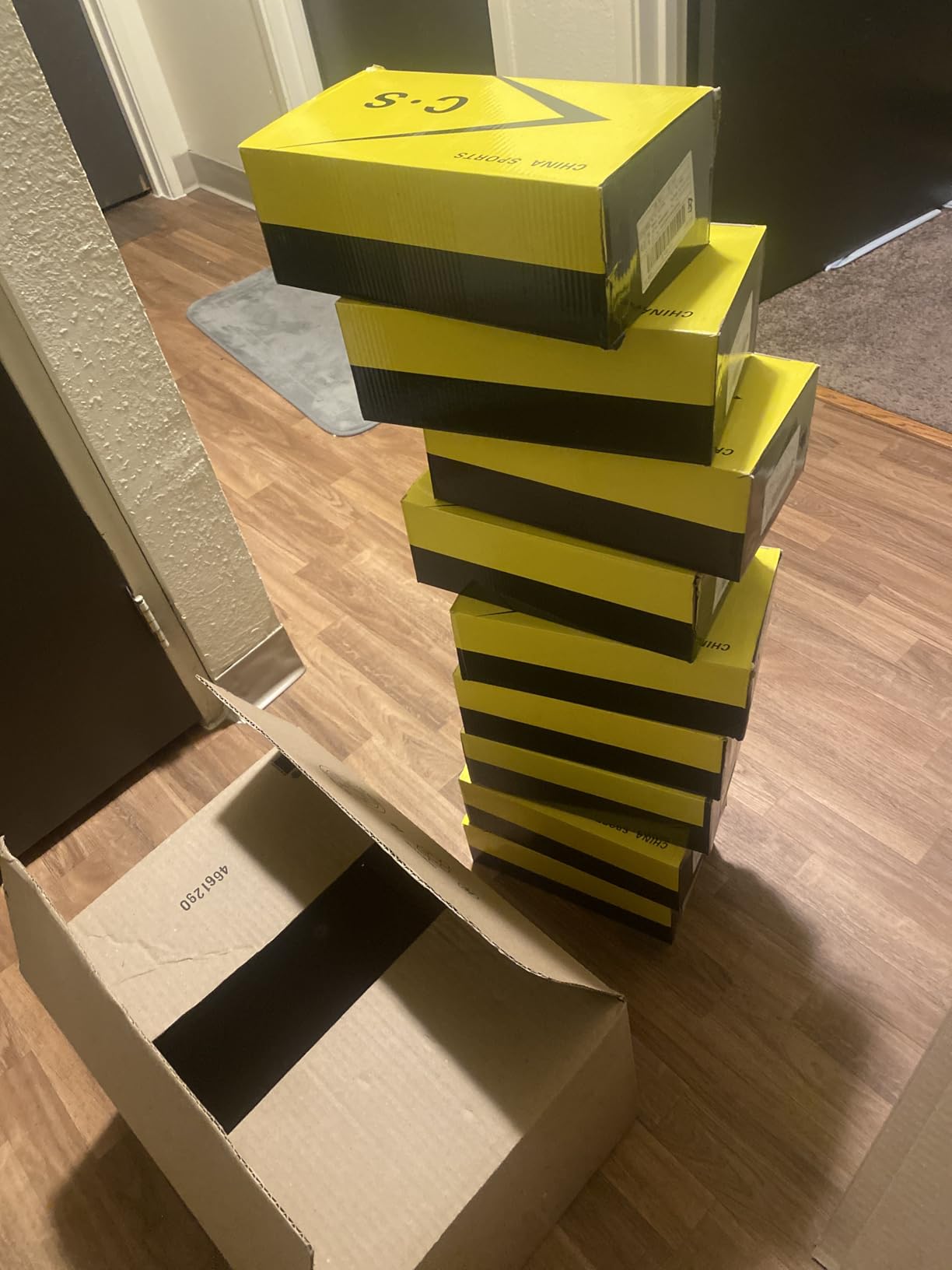 The Boxery Moving Boxes 10-Pack XX-Large | 24x24x24 inch | Durable ECT 32 Corrugated Shipping Boxes for Mailing, Packing, Moving, and Storage customer photo 1