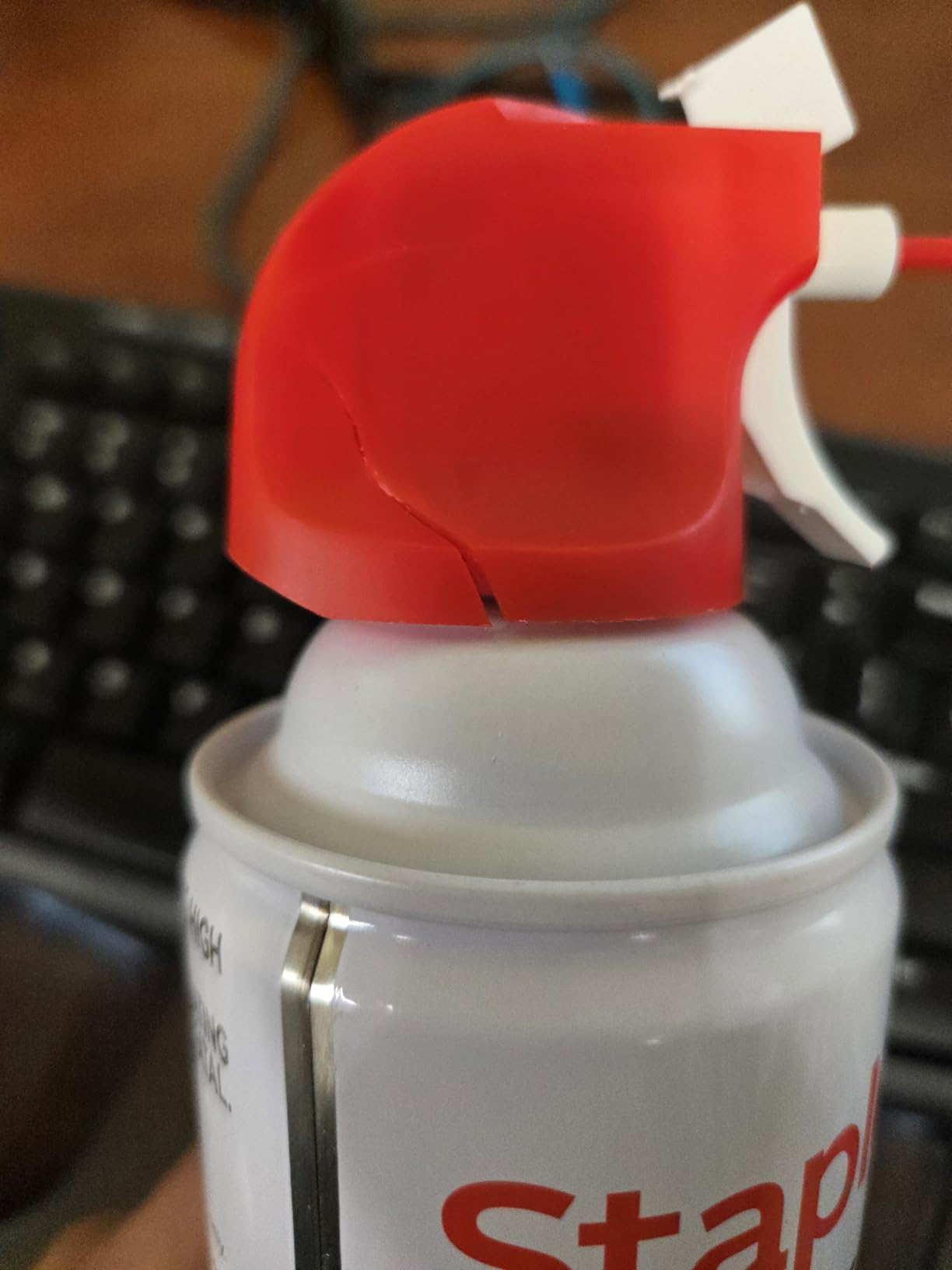 Staples Compressed Air Duster, 10 oz Can, Electronics & Keyboards, Office | Blasts away dust and debris from laptops, vents, and hard-to-reach office equipment. customer photo 1