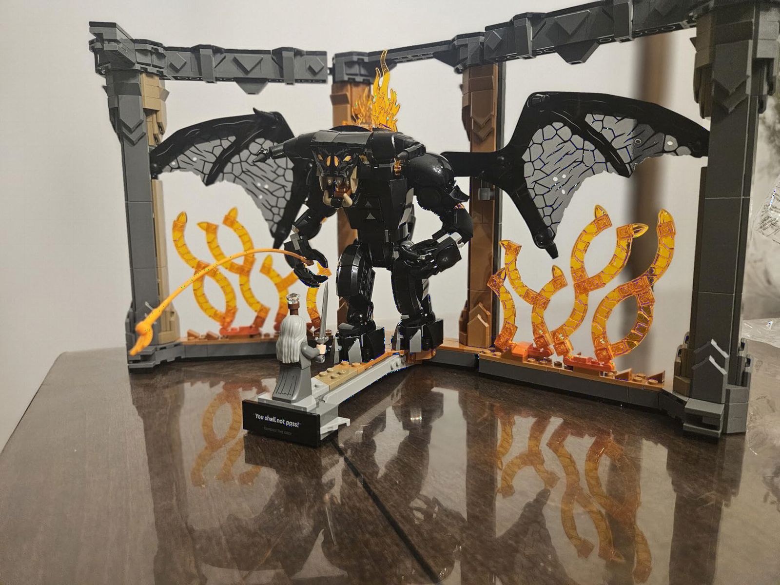 LEGO Icons The Lord of The Rings: Balrog Book Nook Kit - Collectible Gandalf Minifigure 10367 customer photo 2