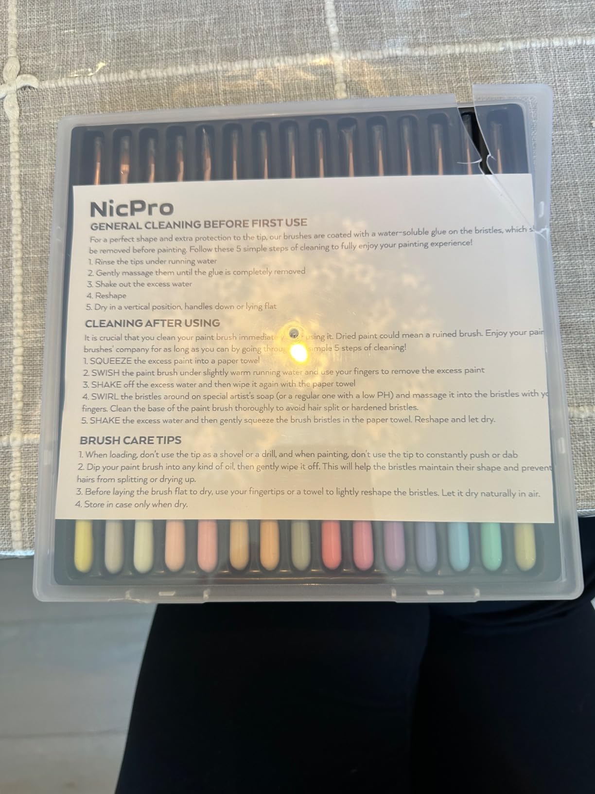 Nicpro 21PCS Fine Detail Paint Brush, Miniature Paint Brushes Drybrush Set for Acrylic Oil Watercolor, Crafts, 40K Models, Miniatures customer photo 1