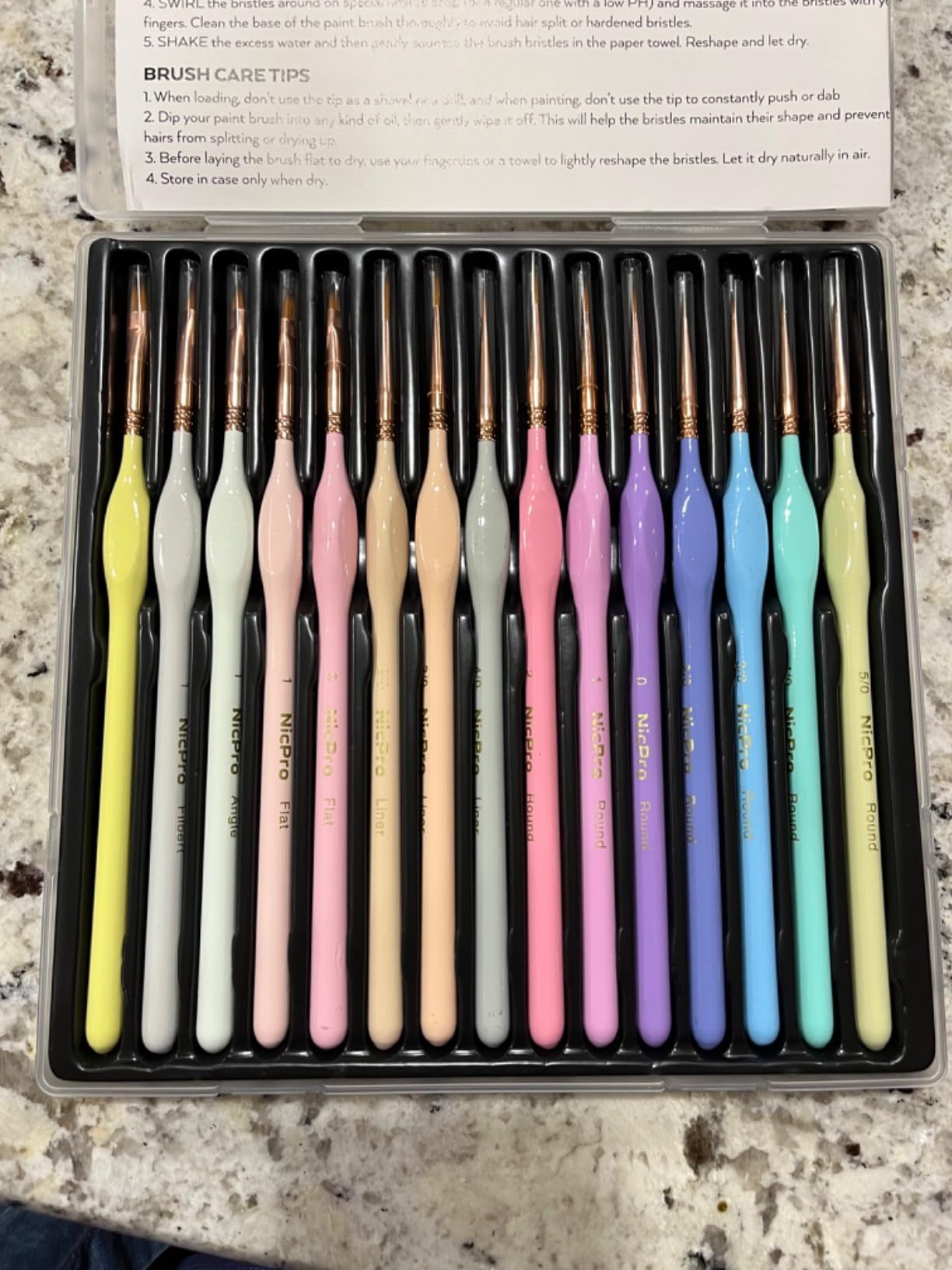 Nicpro 21PCS Fine Detail Paint Brush, Miniature Paint Brushes Drybrush Set for Acrylic Oil Watercolor, Crafts, 40K Models, Miniatures customer photo 2