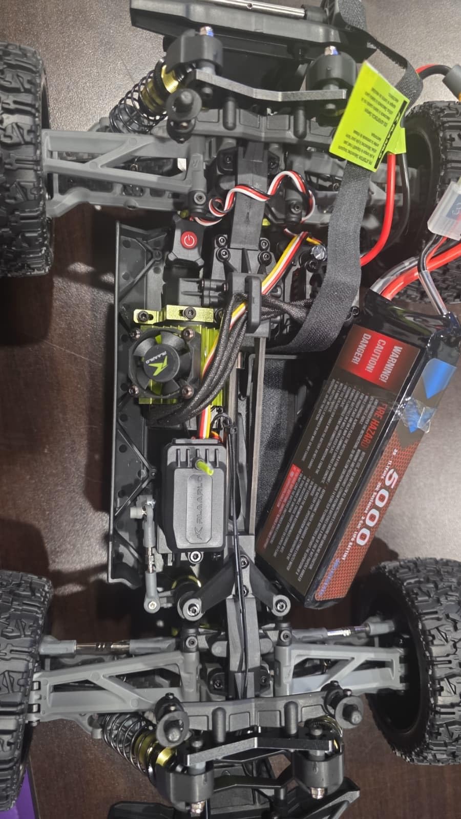 RIAARIO 1/10 Brushless RC Cars, 50+ MPH, 4WD Trucks, Carbon Fiber, Ages 8+ | 60A ESC Monster Trucks, 3650 2650KV Brushless Motor, 3S LiPo, Gyro, CNC Central Differential, 11KG Metal Servo with 7075 Gear customer photo 2