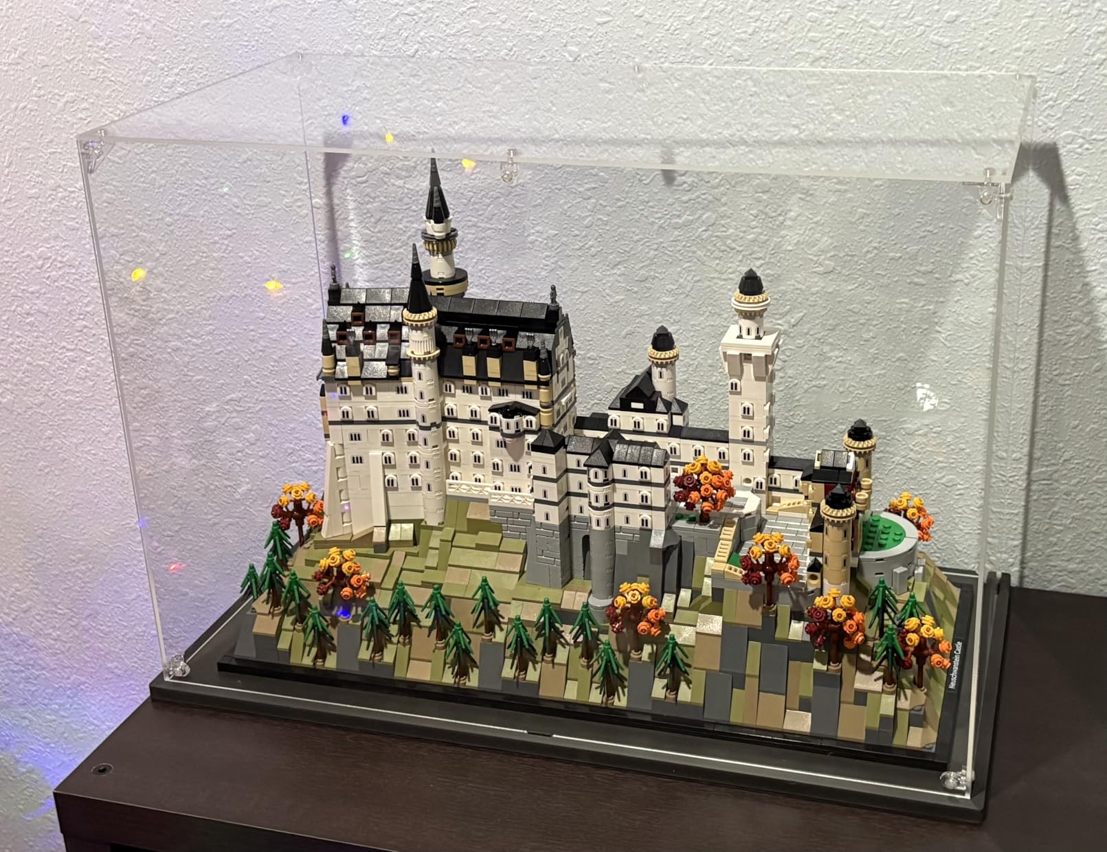 Display Case for Lego 21058 Great Pyramid of Giza or 75447 The Mandalorian and Grogu The Razor Crest, 15.74x14.56x8.66inches (40x37x22cm) customer photo 2