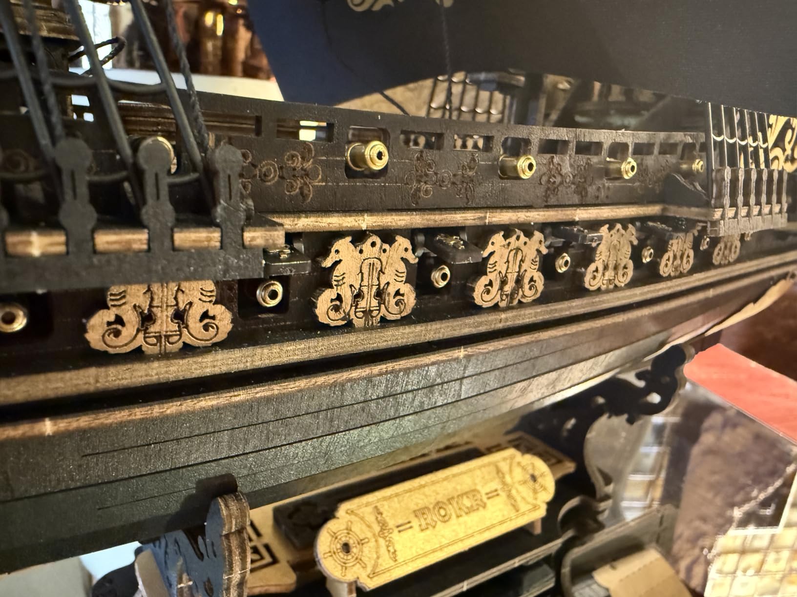 ROBOTIME Seahorse 3D Wooden Puzzles for Adults, Black Sailboat Model Kits, Pirate Ship Building (603 Pcs) customer photo 1