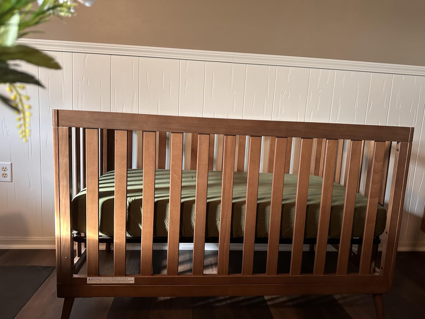Delta Children Essex 4-in-1 Convertible Crib - Greenguard Gold Certified, Chestnut customer photo 1