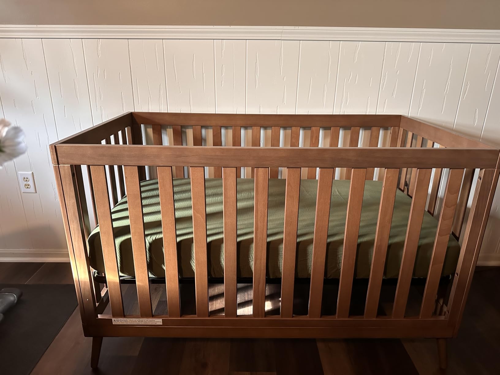 Delta Children Essex 4-in-1 Convertible Crib - Greenguard Gold Certified, Chestnut customer photo 2