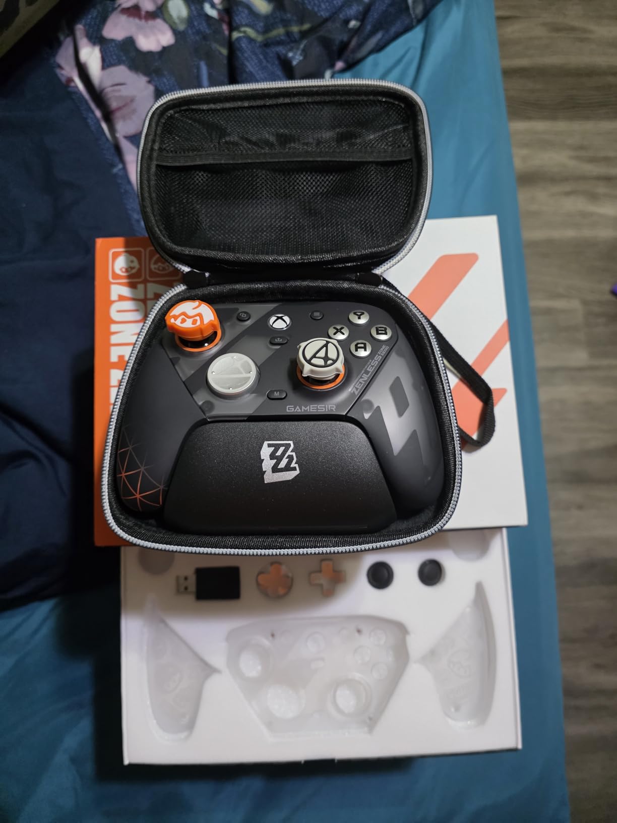 GameSir G7 Pro Wireless XBOX Controller, TMR Sticks, Windows, Trigger Stops, XBOX Series X|S, Hall Effect Triggers, 4 Remappable Buttons, 1000Hz, PC Controller, Charging Dock, Zenless Zone Zero Edition customer photo 2