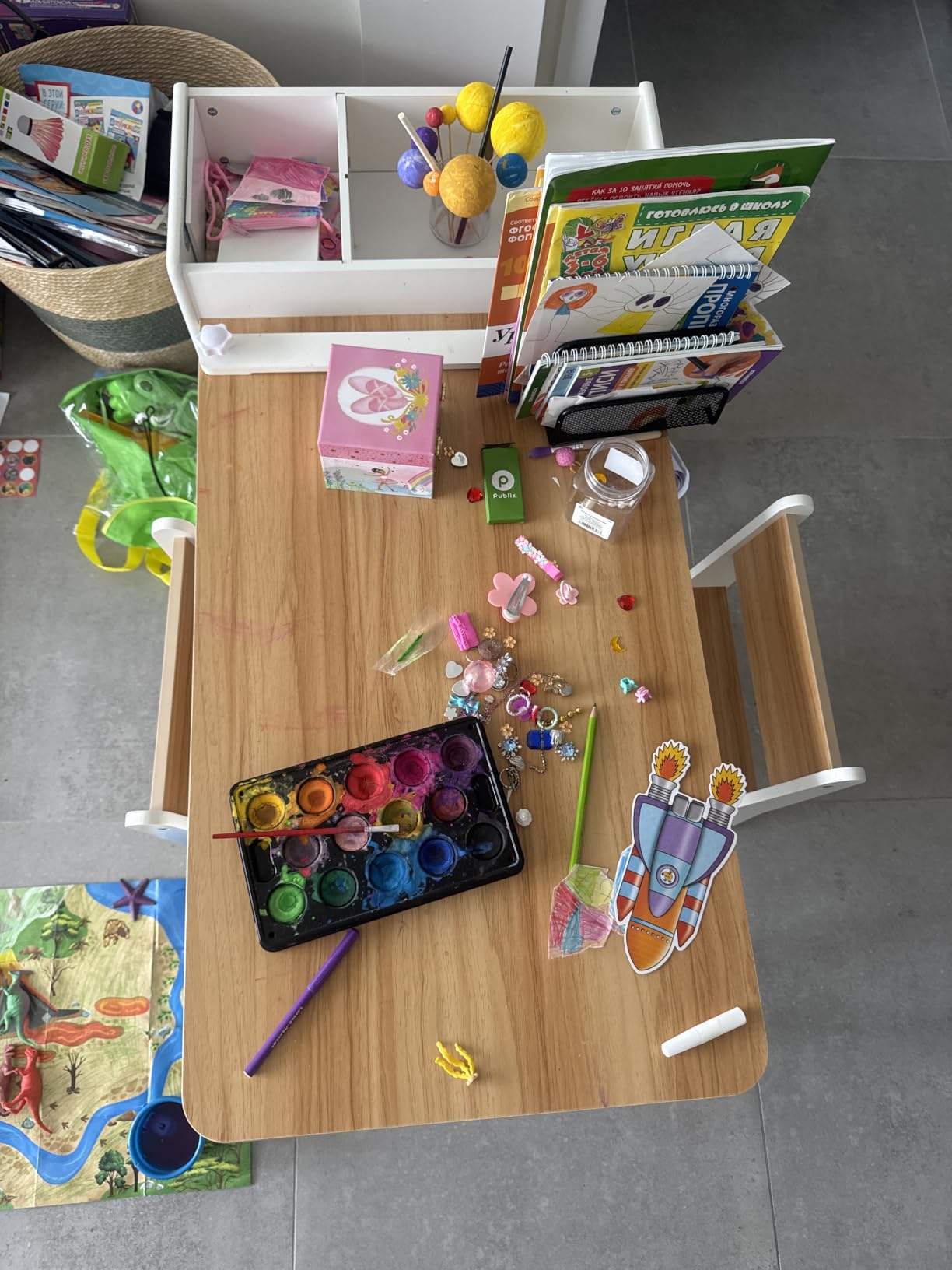 IKALIFE Kids Art Table and Chair - Toddler Craft Table and Chairs Set with 2 Chair & Bins, Large Storage Kids Activity Desk with Paper Roll for Playrooms & Classroom, 40