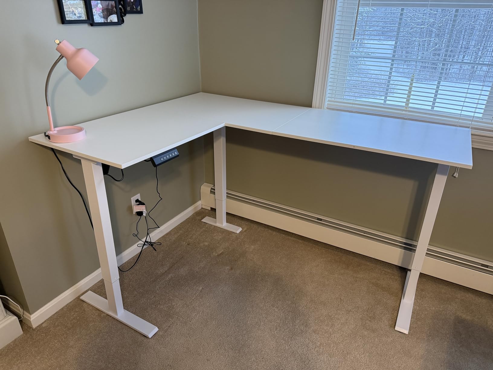 Casaottima 63 Inch L-Shaped Electric Standing Desk, Reversible Corner Desk with Height Adjustment, Large Ergonomic Workstation for Home Office, Reception Room, White customer photo 2