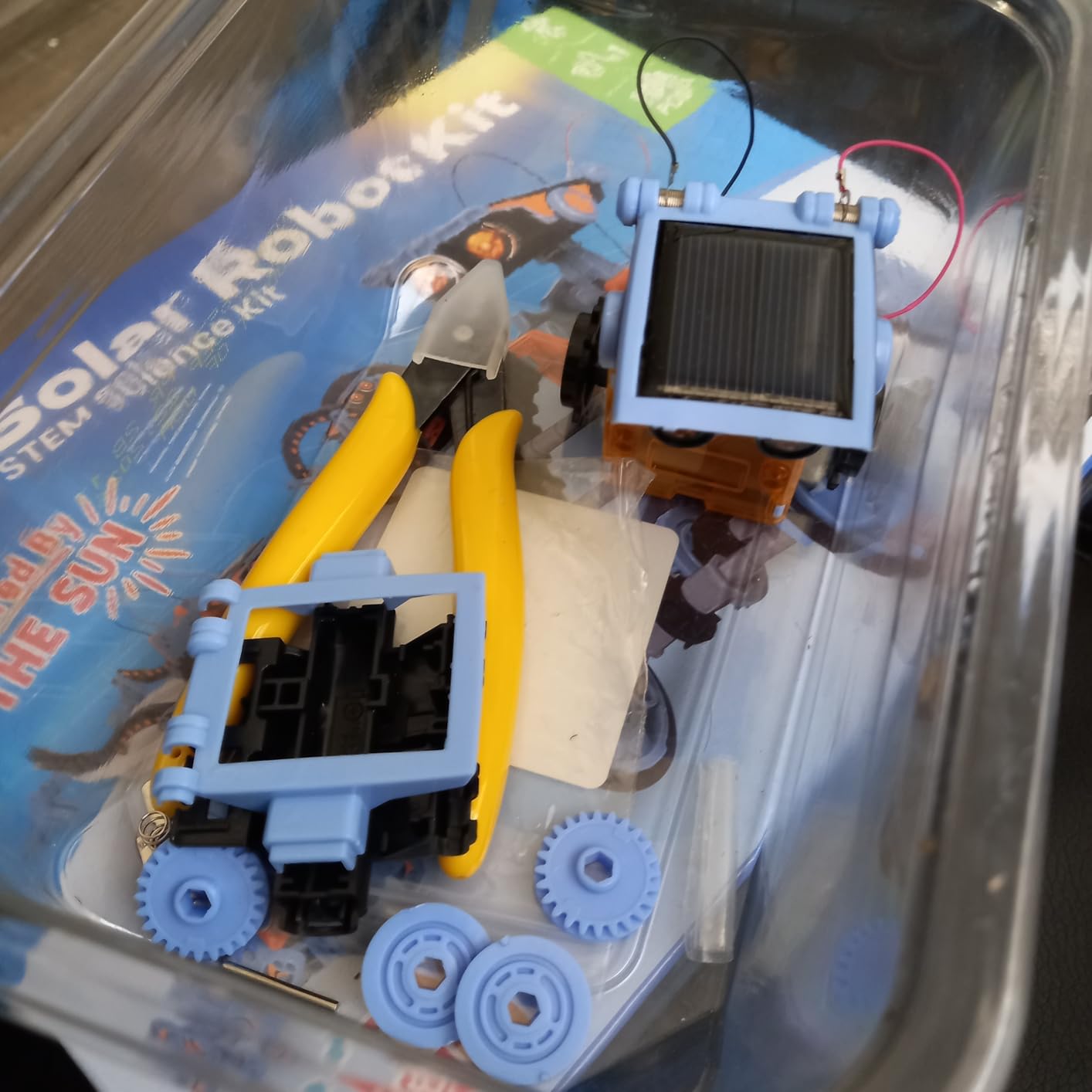 Sillbird Solar Building Robot Kit, 12-in-1 STEM Gift for Boys Aged 8-14 | Powered by the Sun, Engineering Skills, Birthday Presents for Kids, Learn Through Solar Power Play, 190 Pieces customer photo 1
