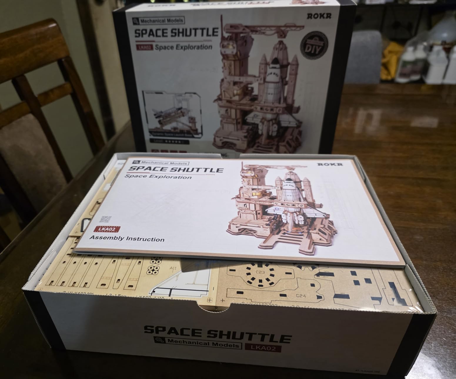 ROKR 3D Wooden Puzzles Space Shuttle-Dynamic Launch Base with Motorized Lift, LED Light Effects, 1:420 Scale Collectible Building Kit Airplane Wooden Puzzles Gift for Adults customer photo 2