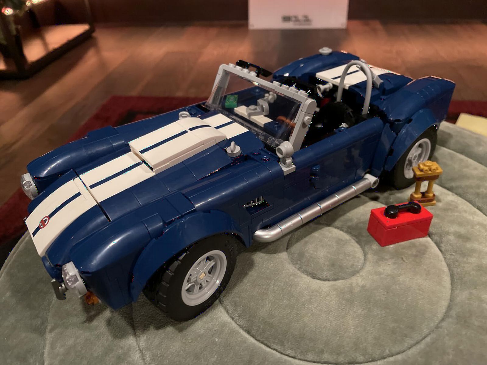 LEGO Icons Shelby Cobra 427 S/C Car Building Set for Adults - Bedroom, Office, or Book Shelf Decor for Sports Car Fans, Ages 18+ - Gift Idea for Birthdays - 10357 customer photo 1