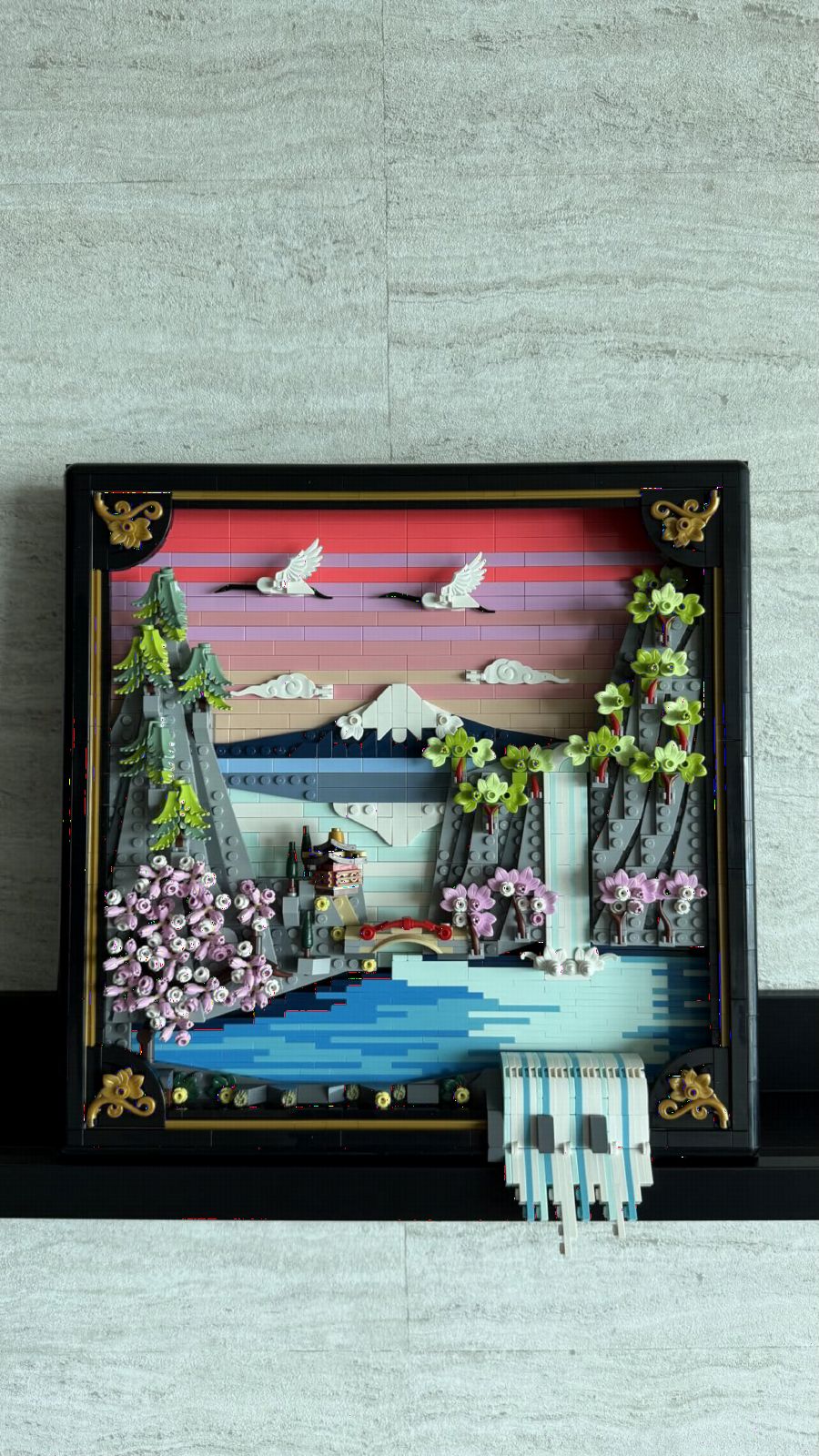 LEGO Art Japanese Cherry Blossom Landscape Building Set for Adults - Room Decoration & Gift for Women & Men, Ages 18+ - Framed Wall Decor, Stand or Hang to Display - 31218 customer photo 2