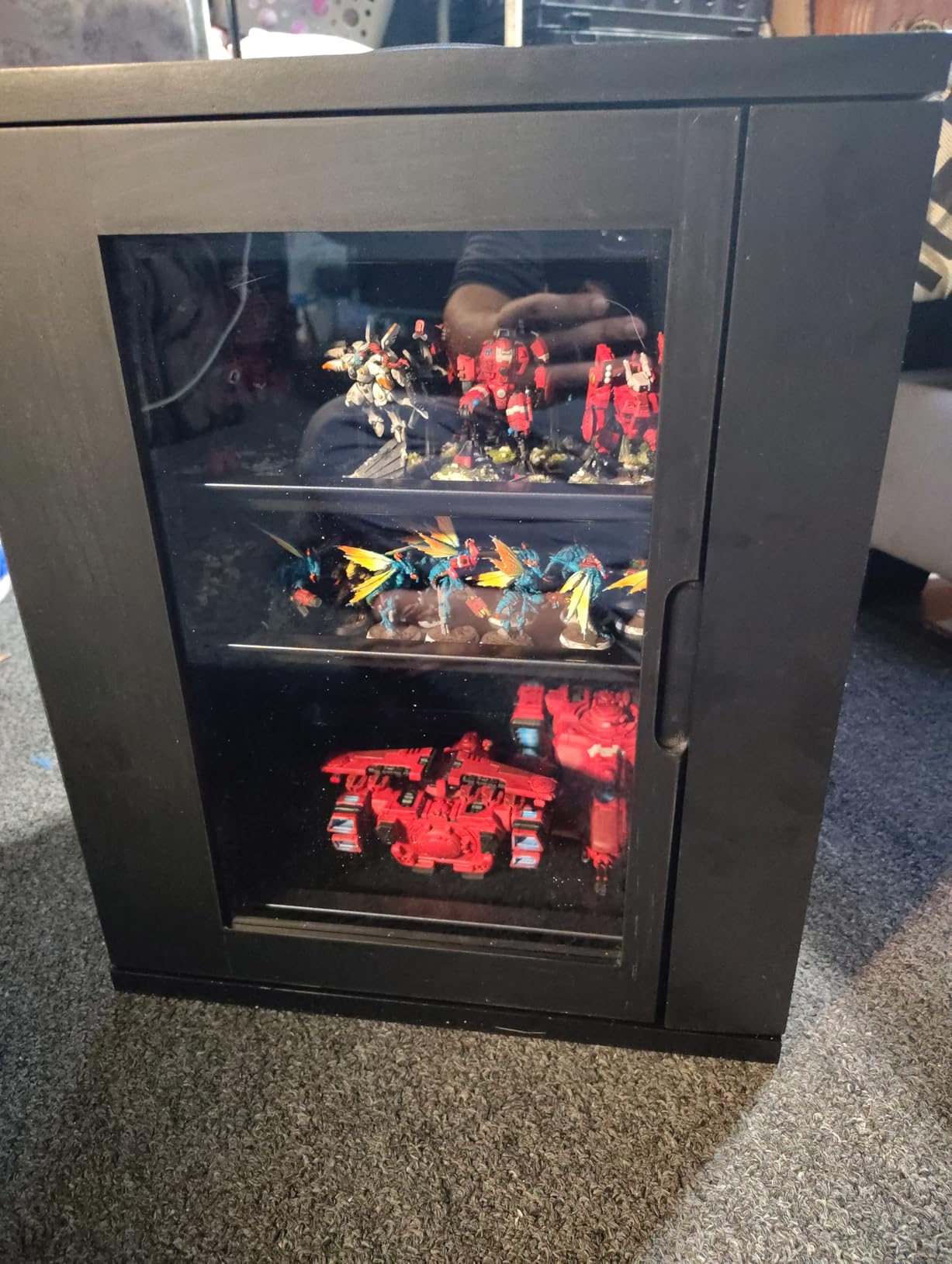 Miniature Storage Case for Collectibles, Miniature Display Cases with Magnetic Door and 6 Trays, Clear View Miniatures Transport Case (Black) customer photo 1