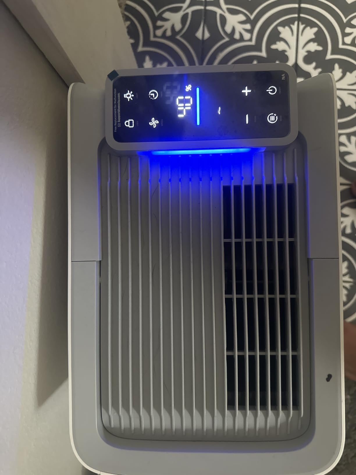 AEOCKY 50 Pint/Day, 3500Sq.Ft Compressor Dehumidifier with Drain Hose | 0.8 Gallon Water Tank Capacity, for Basement, Home, Bedroom, Bathroom, RV, Garage, Intelligent Humidistat, Quiet customer photo 2