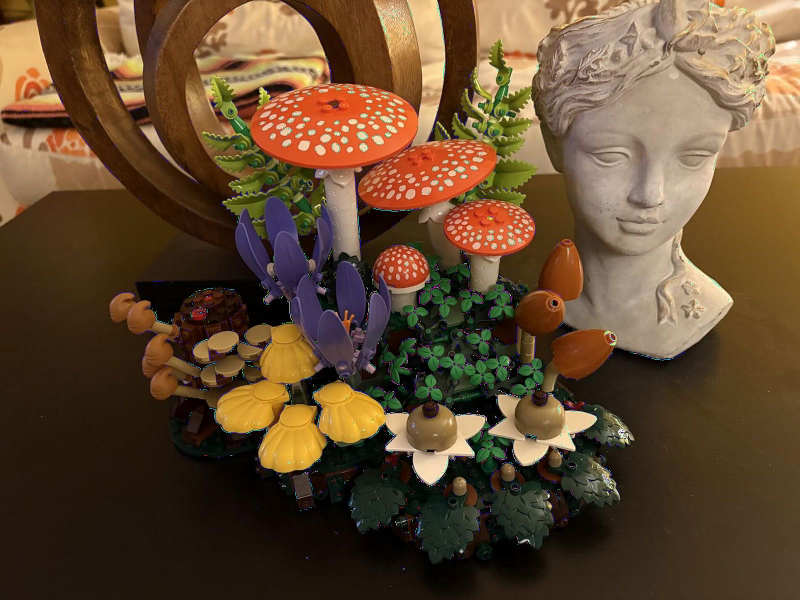 LEGO Botanicals Woodland Mushrooms - Building Set for Adults, Ages 18+ - Mushroom Decor for Home Office or Desk - Gifts for Women & Men - Craft Activity - 11505 customer photo 1