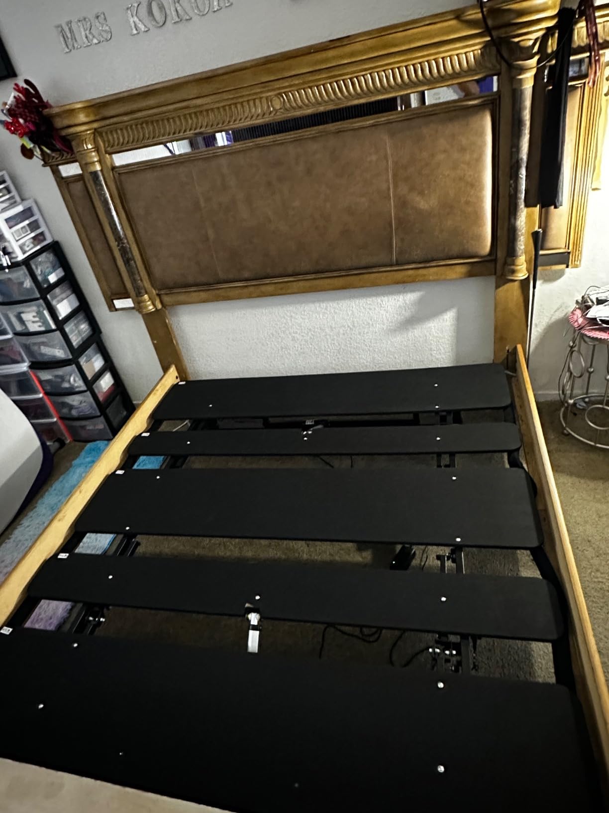 Mixcous King Adjustable Bed Frame with Zero Gravity Heavy Duty 750 lbs customer photo 2