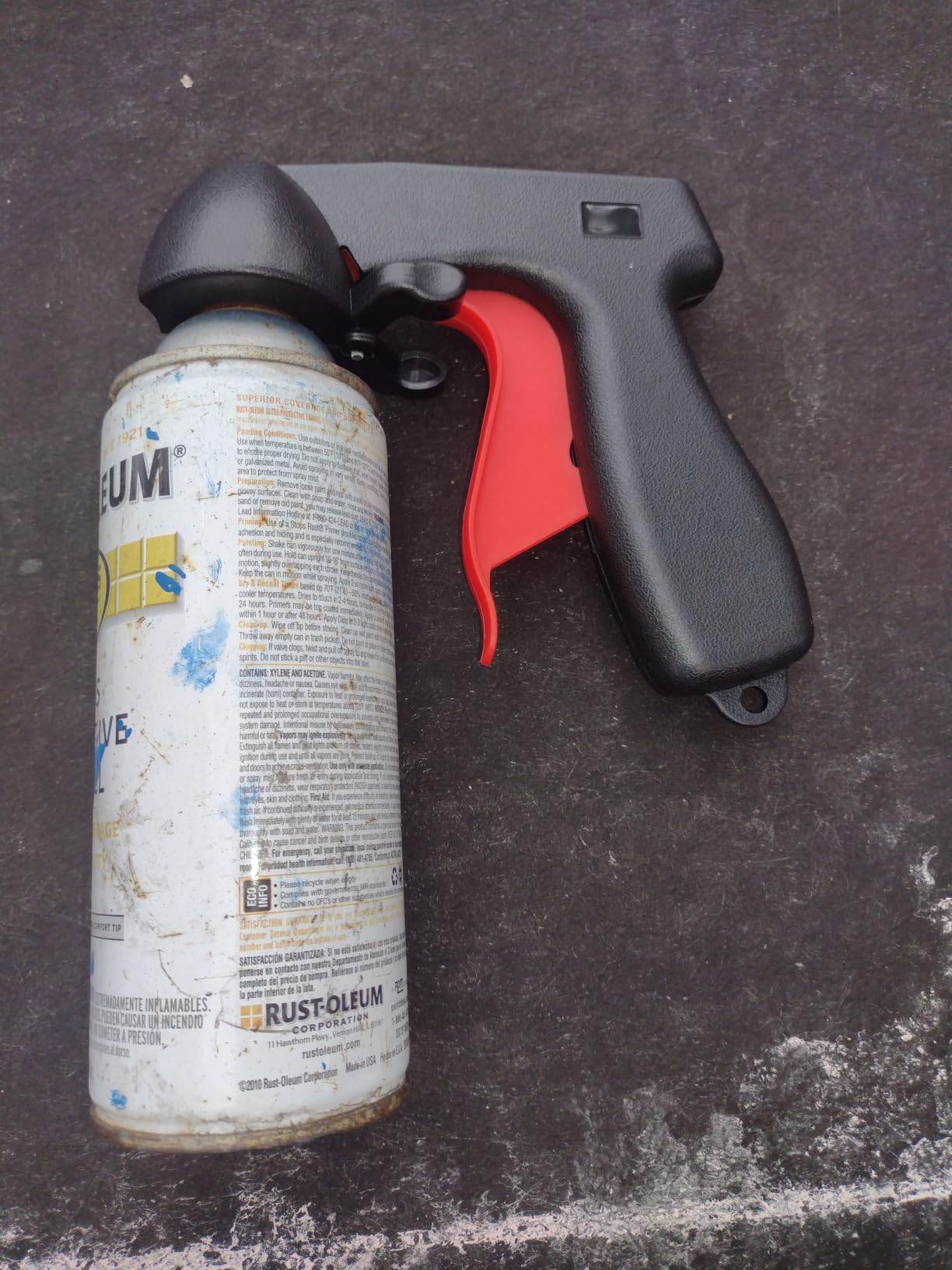 Spray Paint Can Trigger Handle, 1 Pack with Hook for Controlled Spraying | Instant Trigger Handle Fits Most Standard Aerosol Cans, Textured Grip, Less Finger Fatigue, DIY, Furniture & Auto Touch-Ups customer photo 1