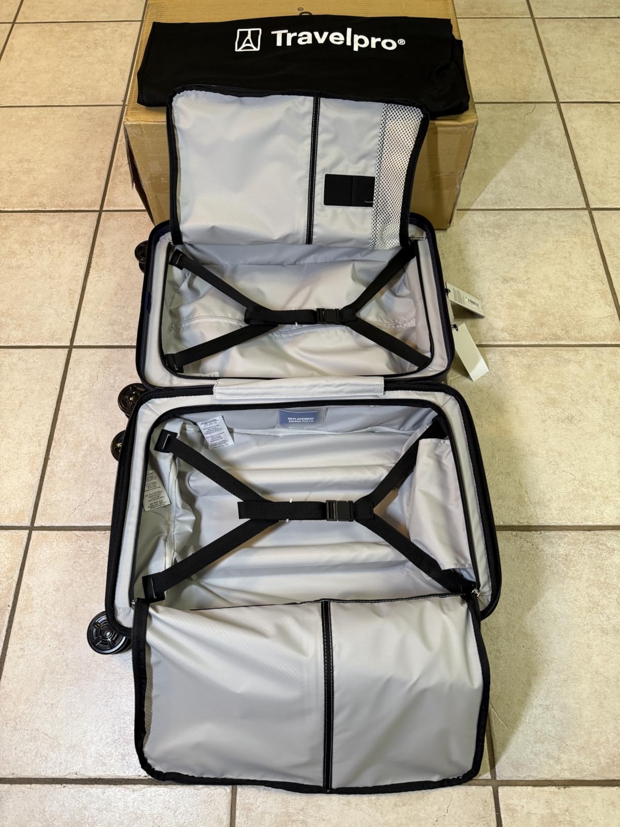 Platinum Elite Hardside Carry-On Luggage Spinner, Black, 21-Inch customer photo 1