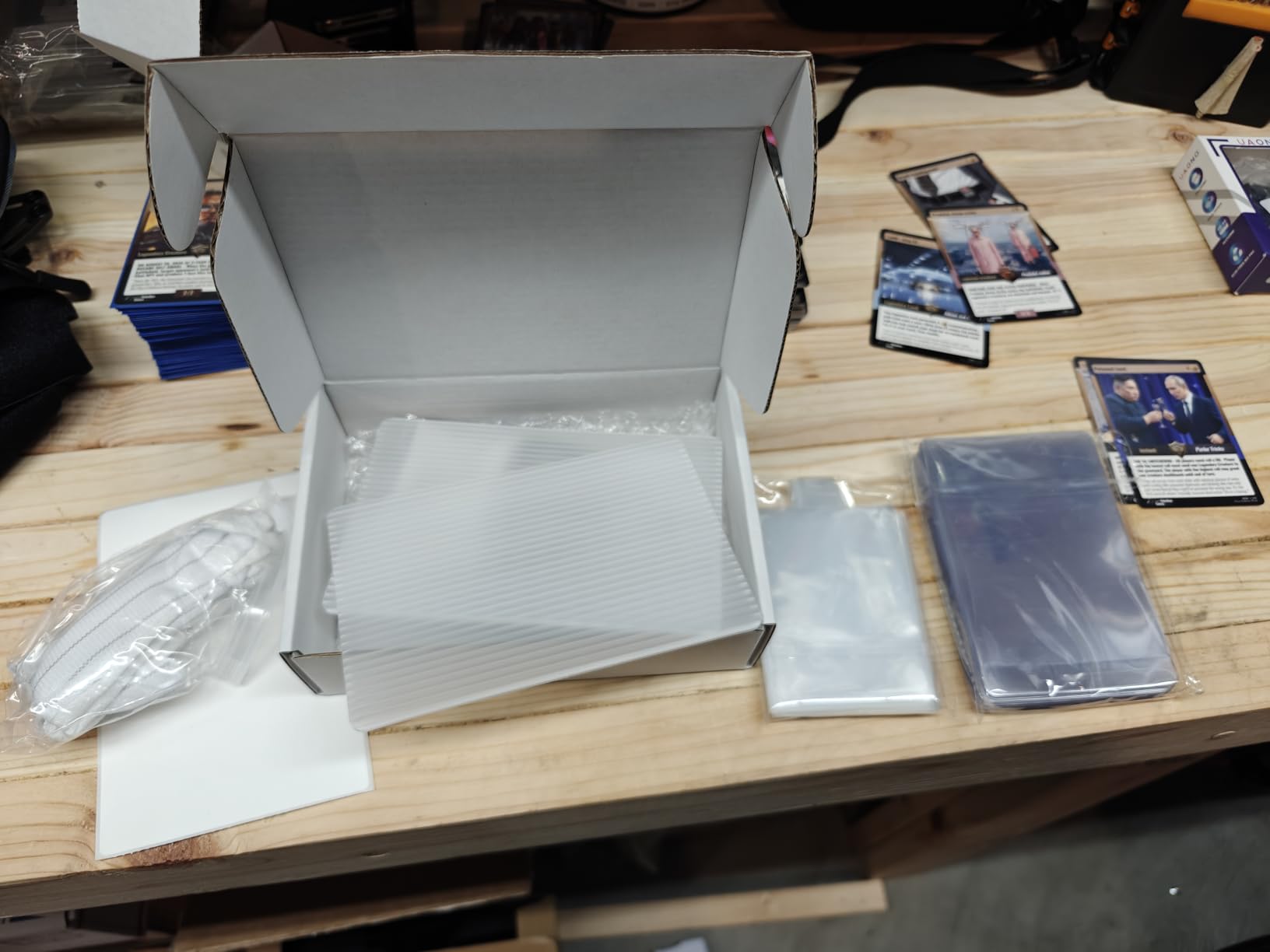 Card Grading Submission Kit for PSA, BGS, SGC, CGC with Foam Shipping Box | Includes 25 Semi-Rigid Holders, 100 Card Sleeves, 2 Waterproof Plates, Bubble Wrap, Anti-Static Gloves & Microfiber Cloth customer photo 1