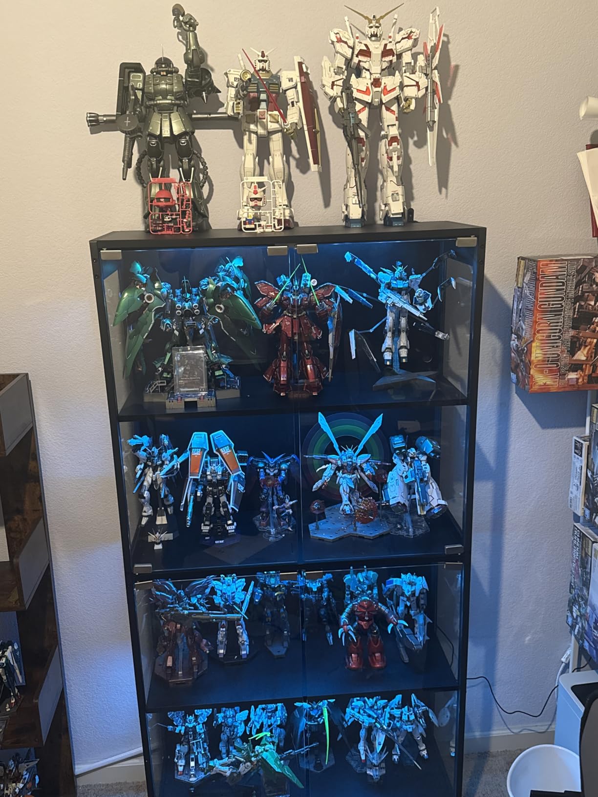 knoworld Display Cabinet with Glass Doors, 63 inch Tall Curio Cabinet with Human Sensor RGB LED Lights, 4-Tier Glass Display Case with 15mm Thick Shelves for Action Figures, Collectibles, Books - White customer photo 2