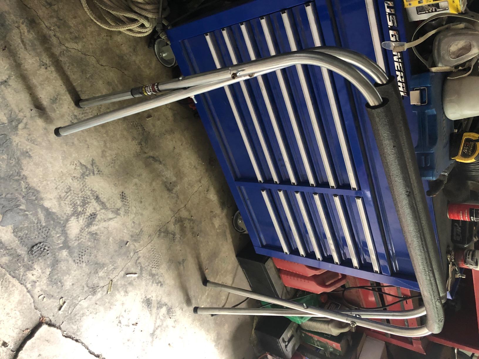 Astro Pneumatic Tool 557003 500lb Capacity Portable Work Stand customer photo 1