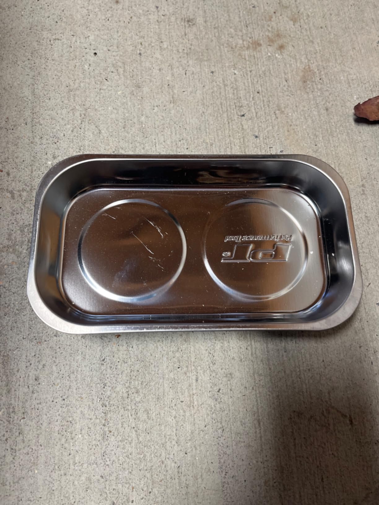 Performance Tool W1265 Large Magnetic Nut and Bolt Tray customer photo 1