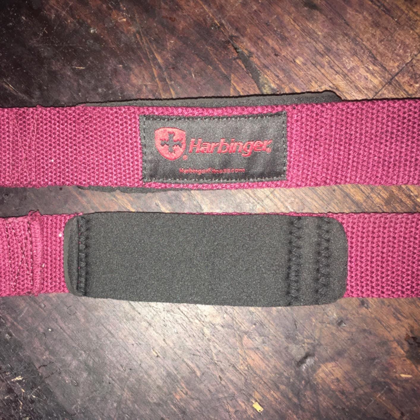 Harbinger Padded Cotton Lifting Straps with NeoTek Cushioned Wrist, 21.5 Inch Length, 1.5 Inch Width, Pair, Weightlifting Wrist Straps for Deadlifts and Strength Training customer photo 1