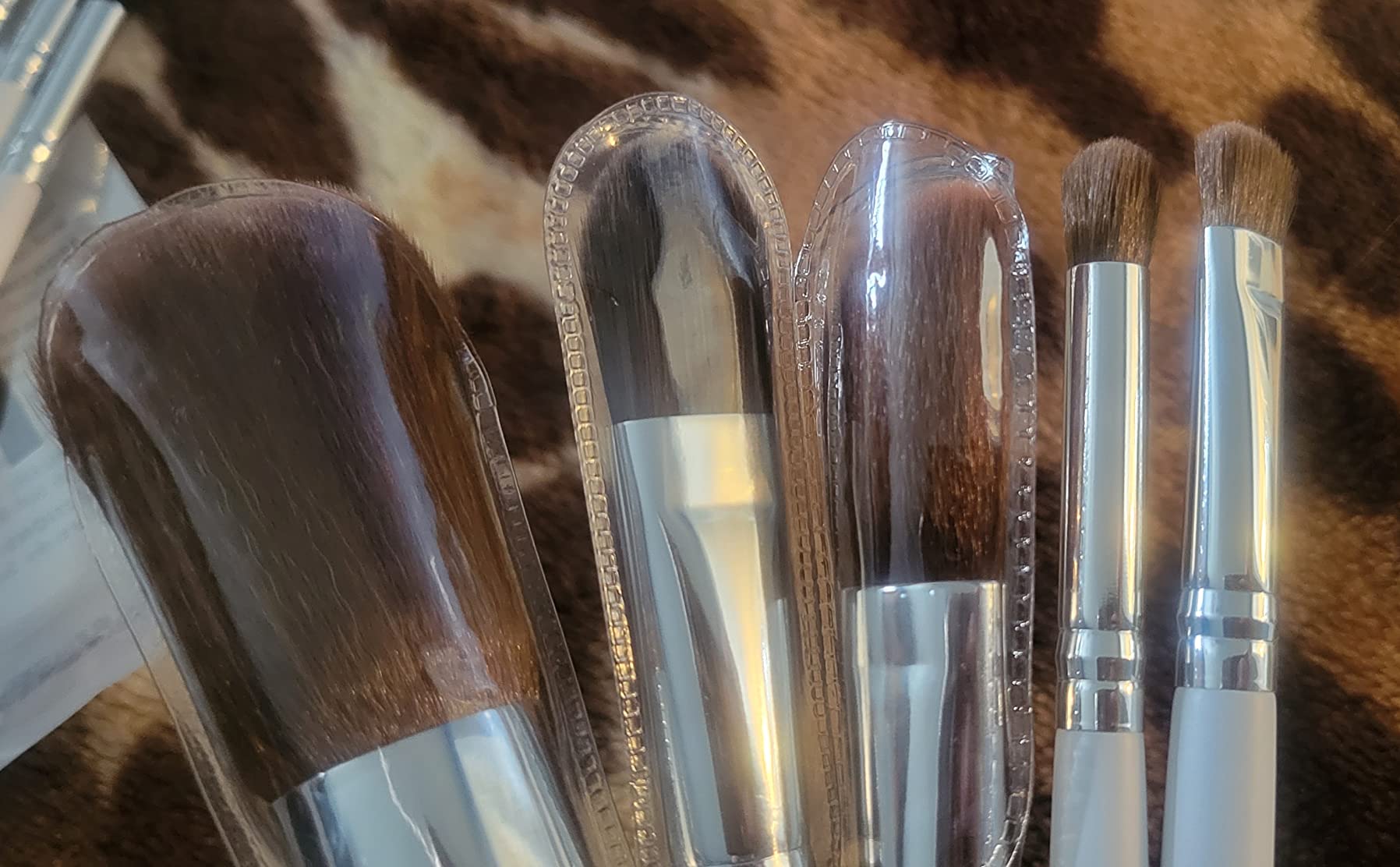 e.l.f. Professional Set of 12 Makeup Brushes, Pro-Worthy Makeup Brushes For A Flawless Full-Face Application, Vegan & Cruelty-Free customer photo 1