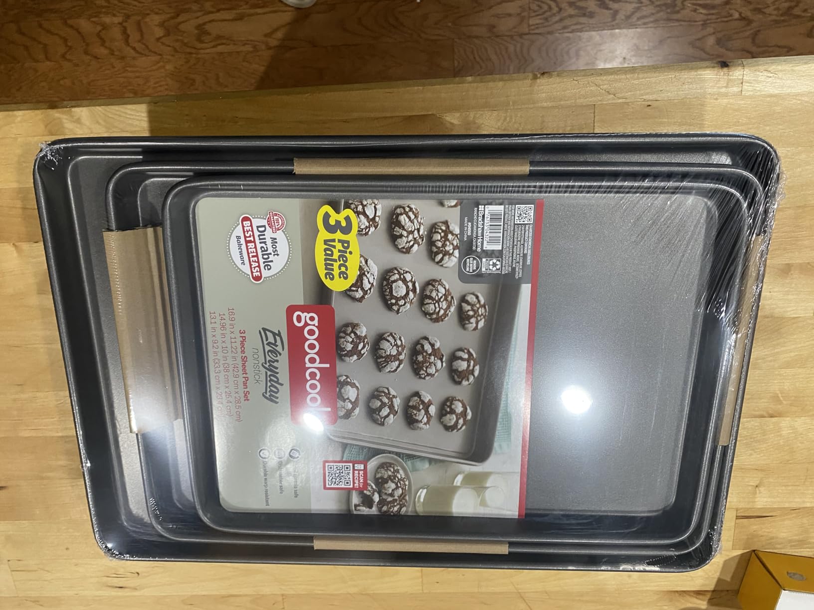GoodCook Everyday Nonstick Baking Sheet Set, 3 Pack Includes Small (13×9) Medium (15×1) and Large (17×11) Pans Carbon Steel Construction Cookie Sheets Bakeware Set, Gray customer photo 1