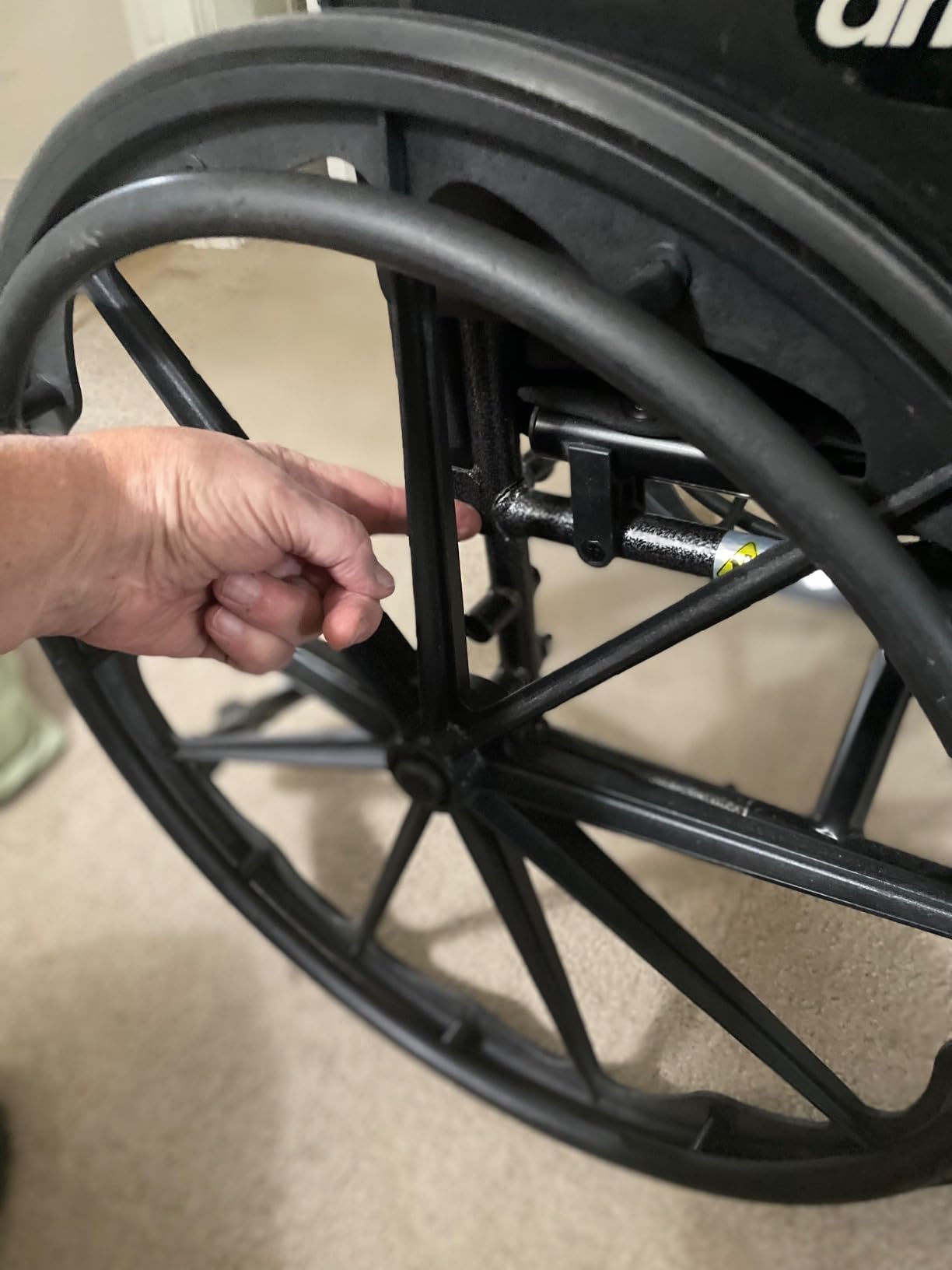 Drive Medical Cruiser III Lightweight Wheelchair with Mag Wheels, 20 Inch customer photo 2