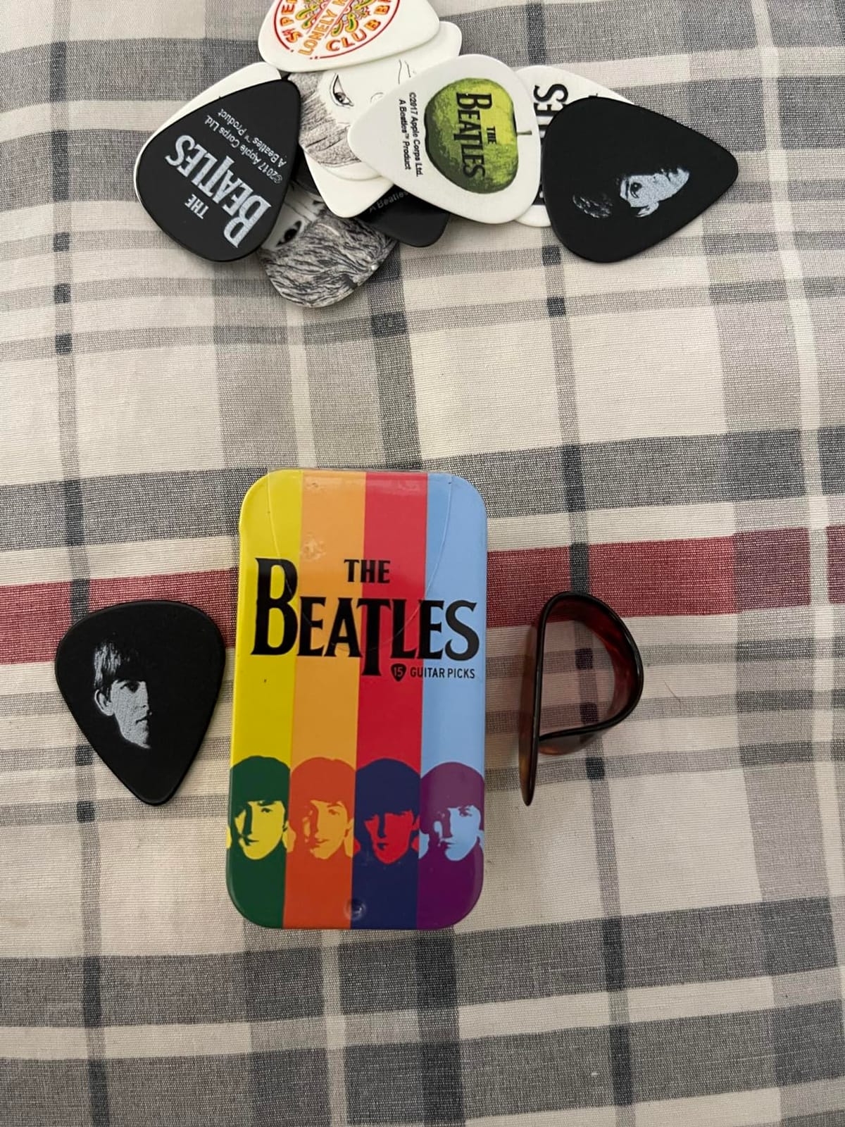 D'Addario Beatles Guitar Picks Logo, Tin customer photo 2
