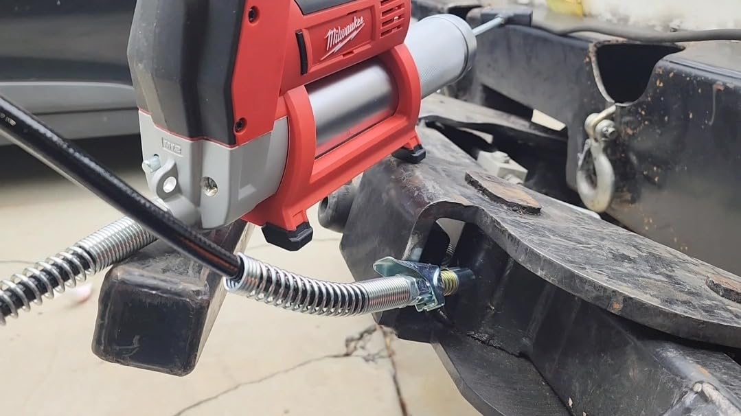 Milwaukee Bare-Tool Milwaukee 2446-20 M12 12-Volt Cordless Grease Gun (Tool Only, No Battery) customer photo 1