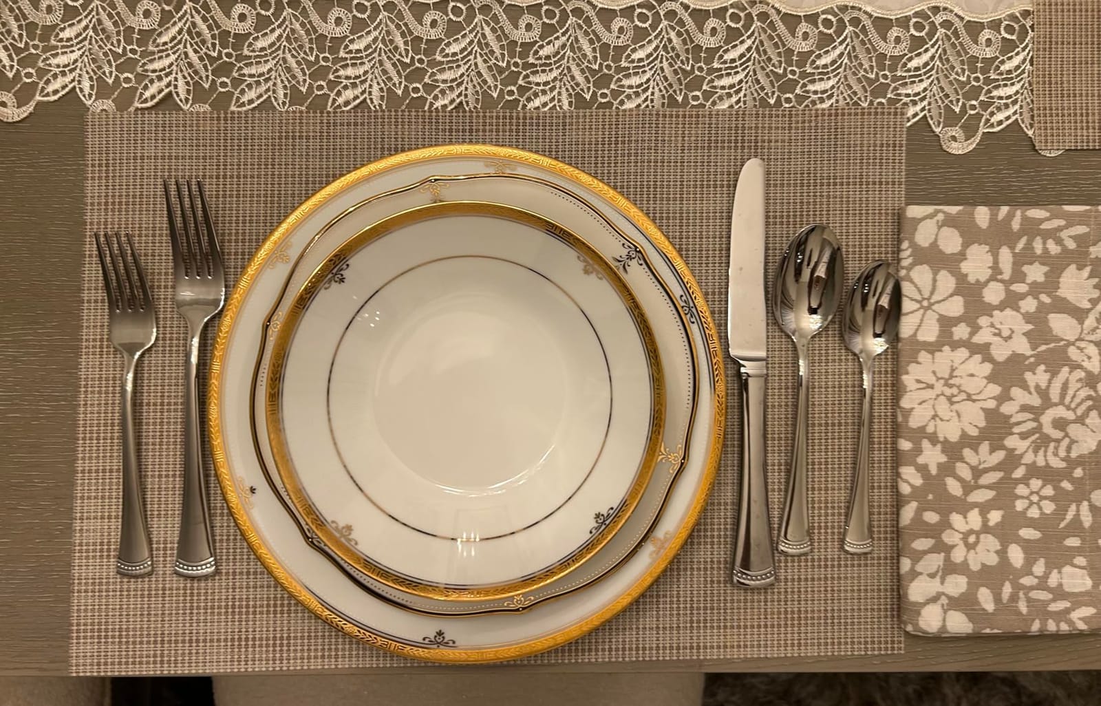 Lenox Portola 65-Piece 18/10 Silverware Set for 12, Flatware customer photo 1