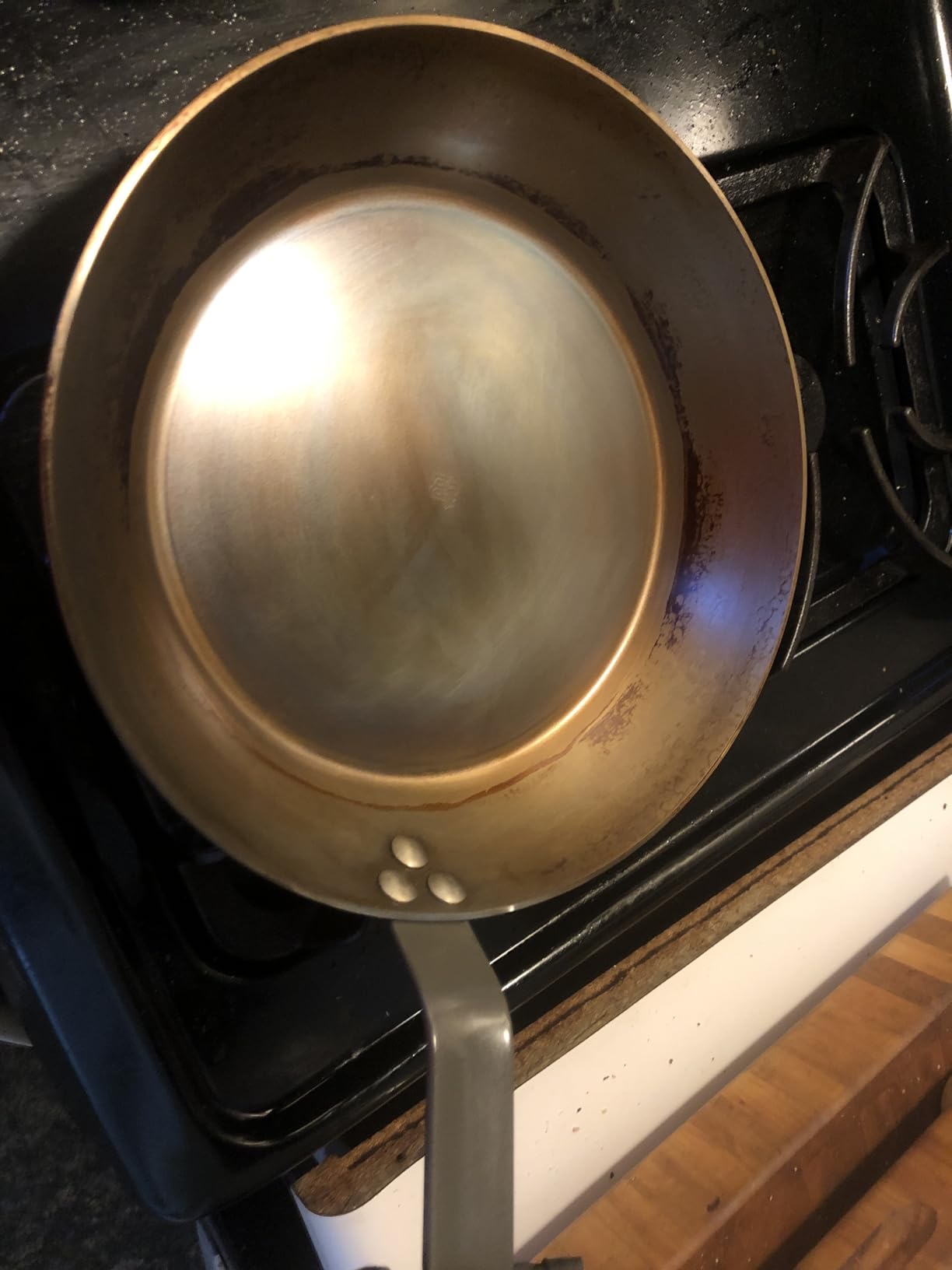 de Buyer MINERAL B Carbon Steel Fry Pan - 12.5” Diameter, 9” Cooking Surface - Ideal for Searing, Sauteing & Reheating - Naturally Non-Stick Finish - Made in France customer photo 2