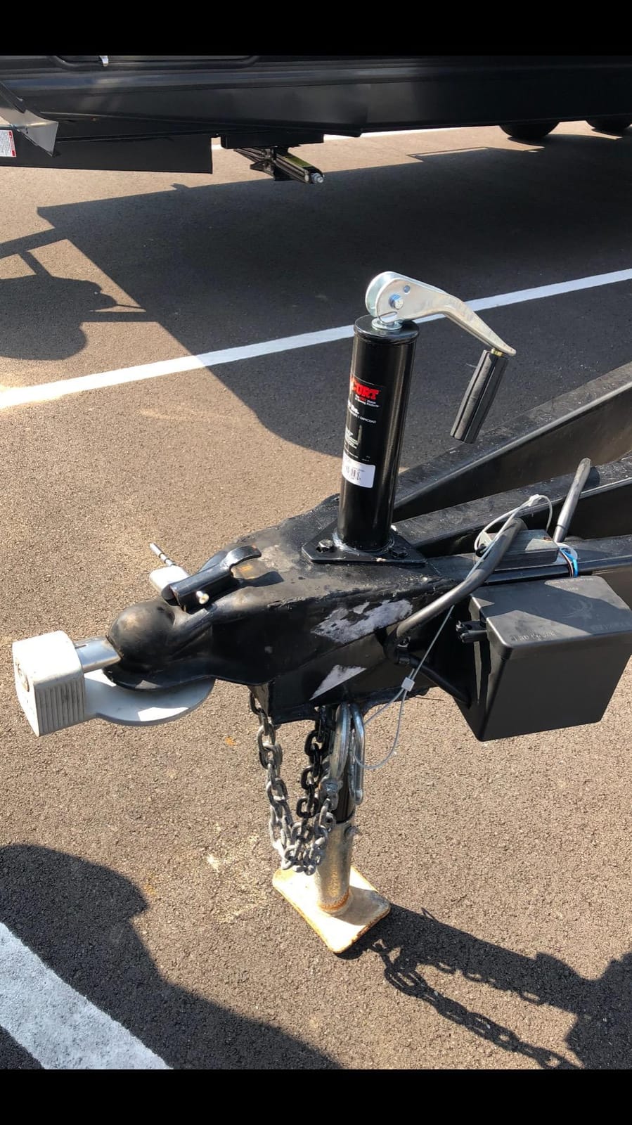 CURT 28250 A-Frame Trailer Jack, 5,000 lb Support, 14