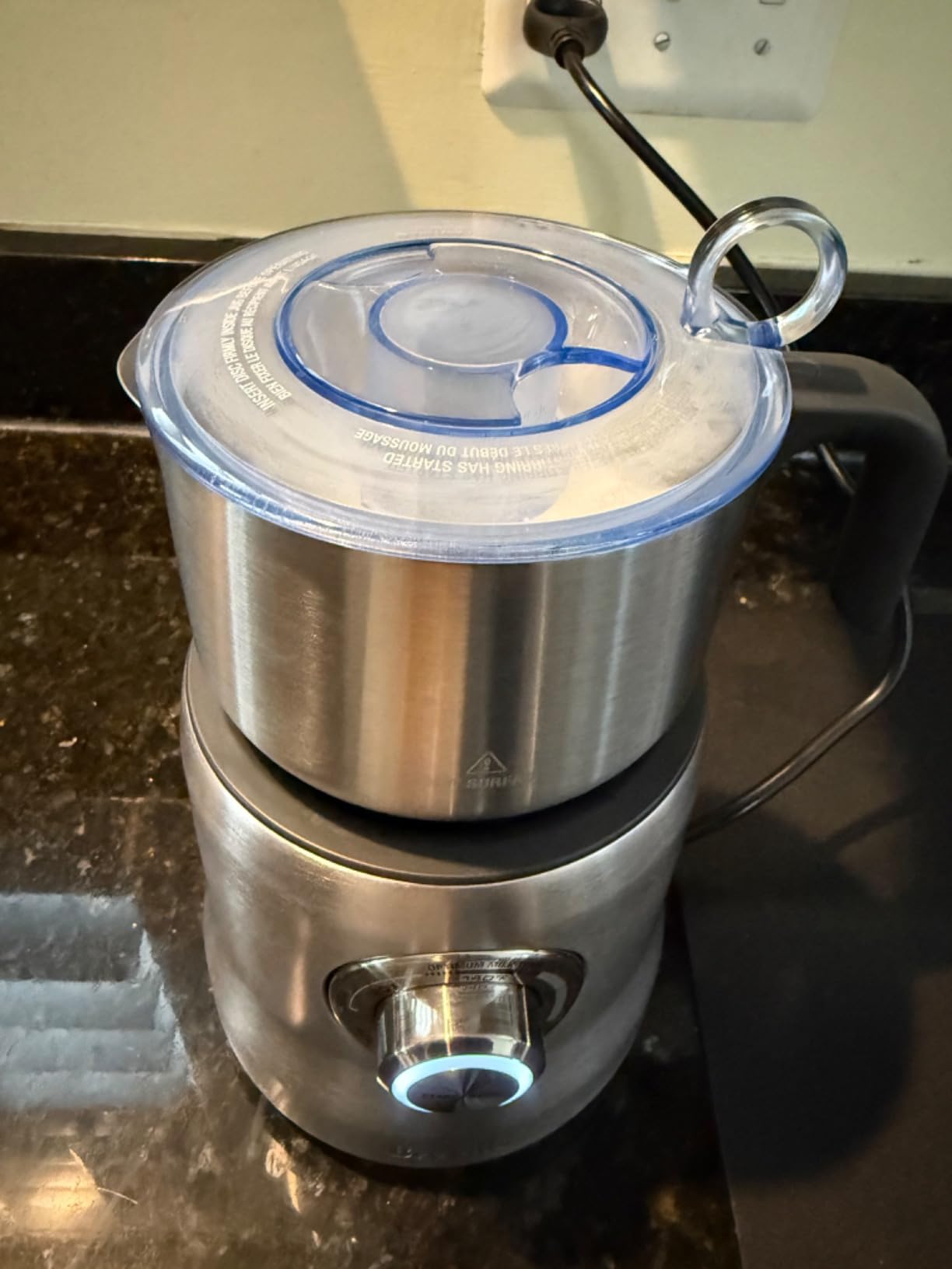 Breville BMF600XL Milk Cafe Frother, Brushed Stainless Steel | Easily craft rich and creamy hot milk drinks at home, including lattes, cappuccinos, chai tea, and hot chocolate customer photo 2