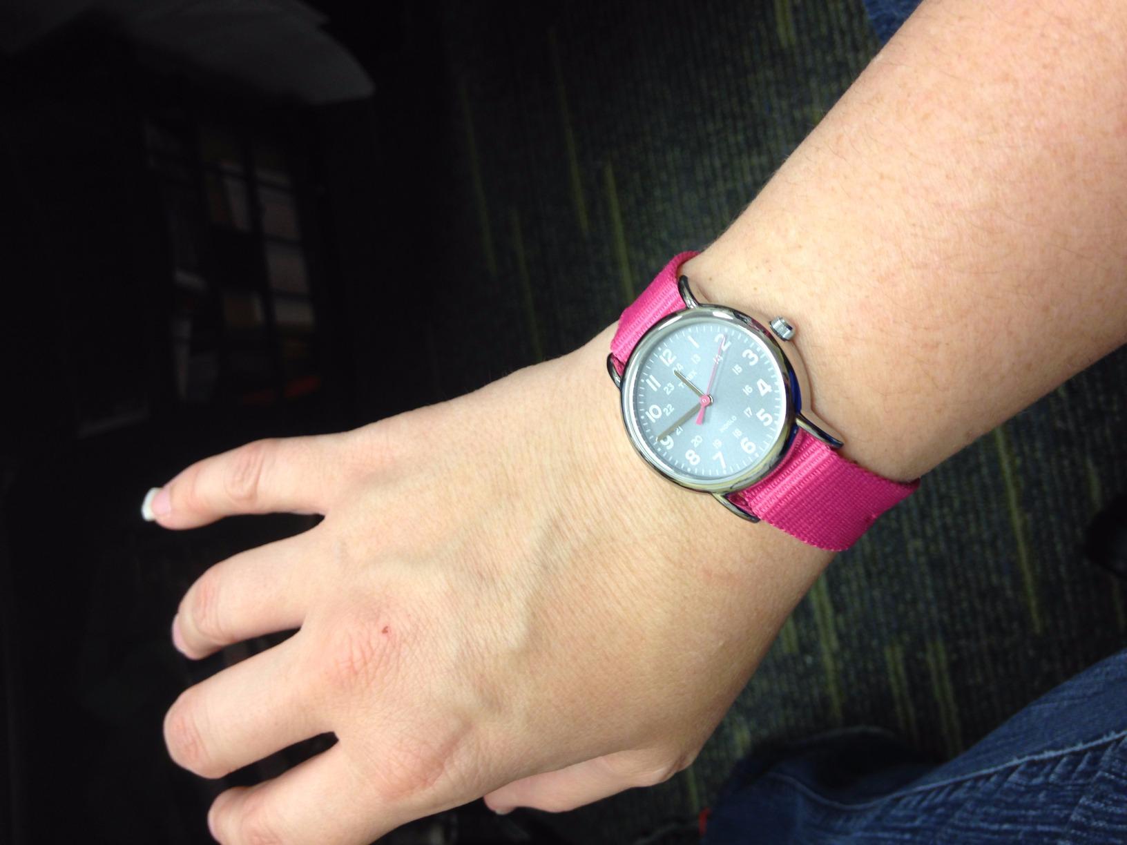 Timex Women's T2N834 Weekender Mid-Size Slip Thru Pink Nylon Strap Watch customer photo 1