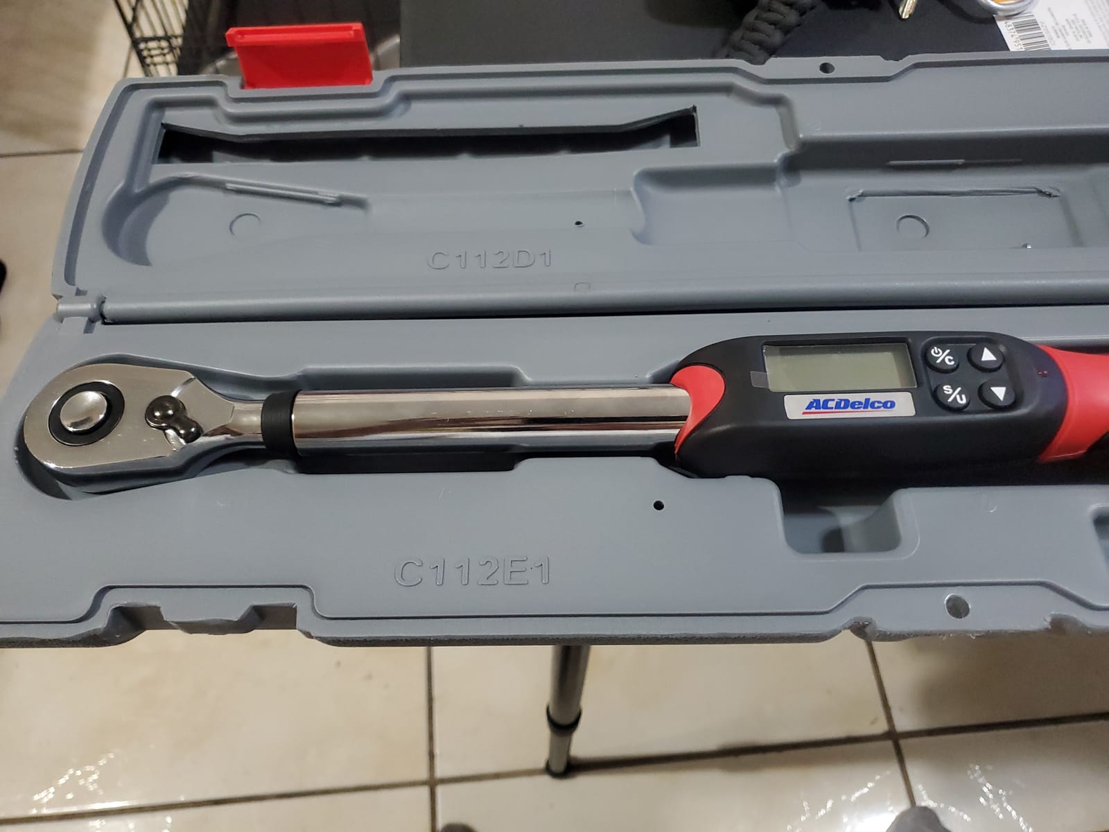 ACDelco ARM601-4 1/2” (14.8 to 147.5 ft-lbs.) Heavy Duty Digital Torque Wrench with Buzzer and LED Flash Notification – ISO 6789 Standards with Certificate of Calibration customer photo 1