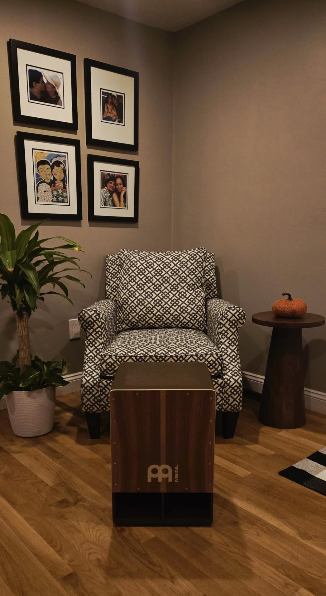 Meinl Subwoofer Bass Cajon Box Drum with Internal Snares - NOT MADE IN CHINA - American White Ash Playing Surface, 2-YEAR WARRANTY (SUBCAJ1AWA) customer photo 2