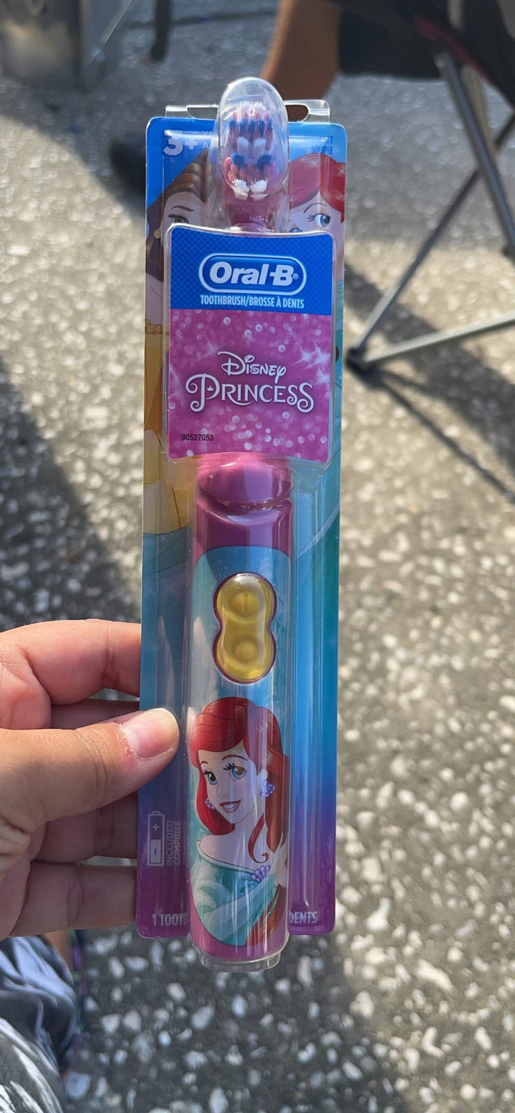 Oral-B Pro-Health Stages Disney Princess Battery Power Kids Electric Toothbrush (Packaging May Vary) customer photo 1