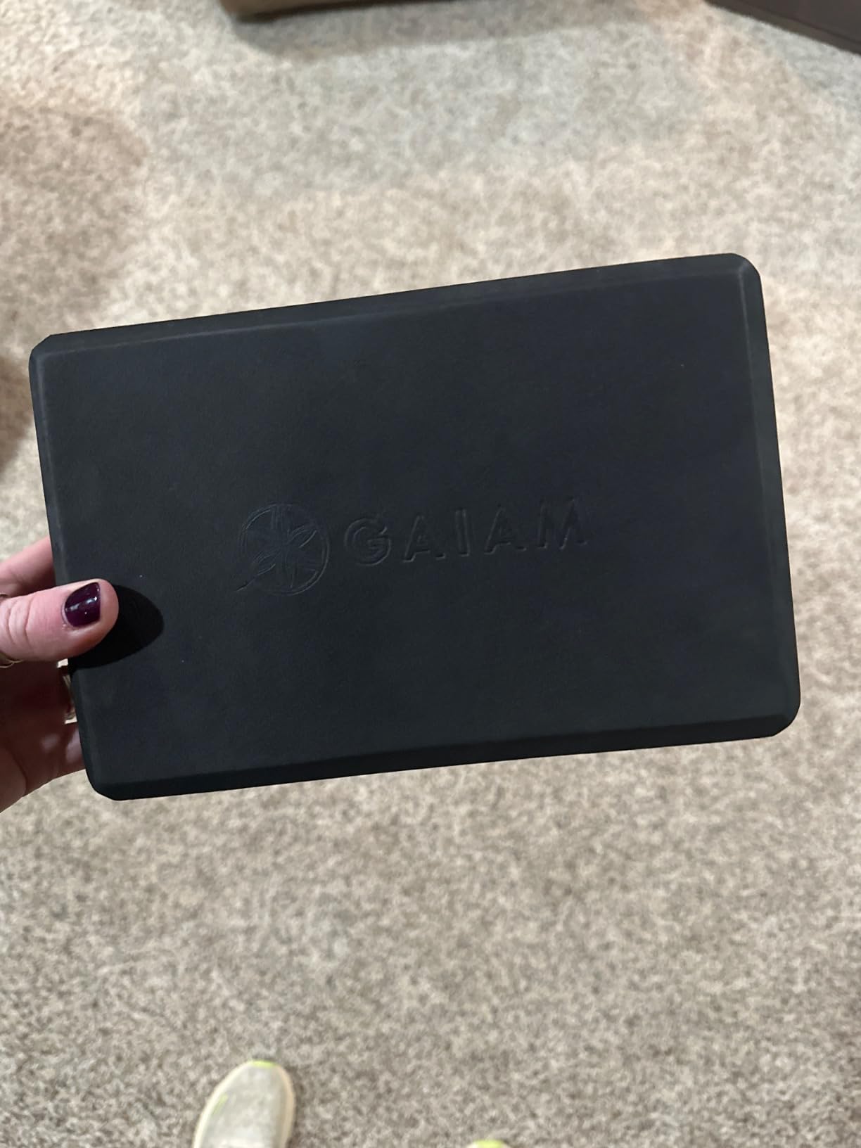 Gaiam Yoga Block - Supportive Latex-Free Eva Foam - Soft Non-Slip Surface with Beveled Edges for Yoga, Pilates, Meditation customer photo 1