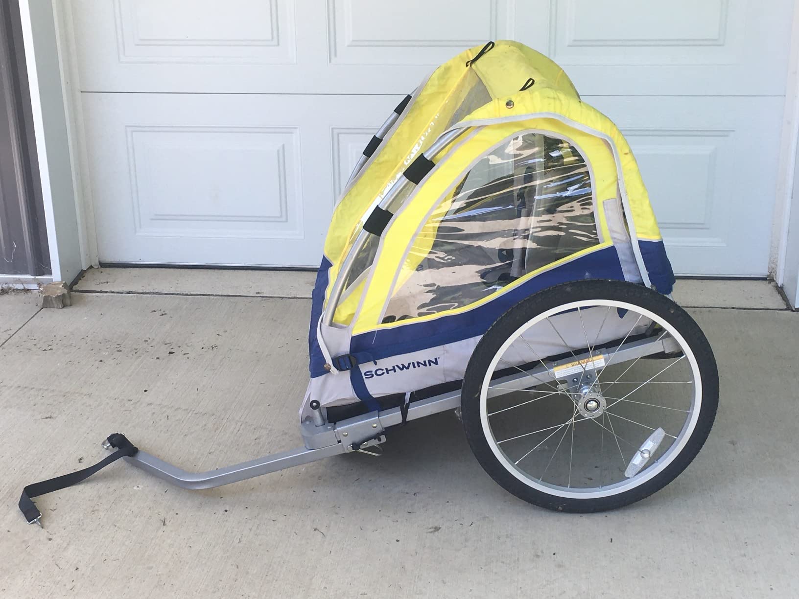Schwinn Echo Child Bike Trailer, Max of 2 Children with Total Weight of 80 lbs., Canopy, 20-Inch Air-Filled Tires, Yellow/Grey customer photo 1