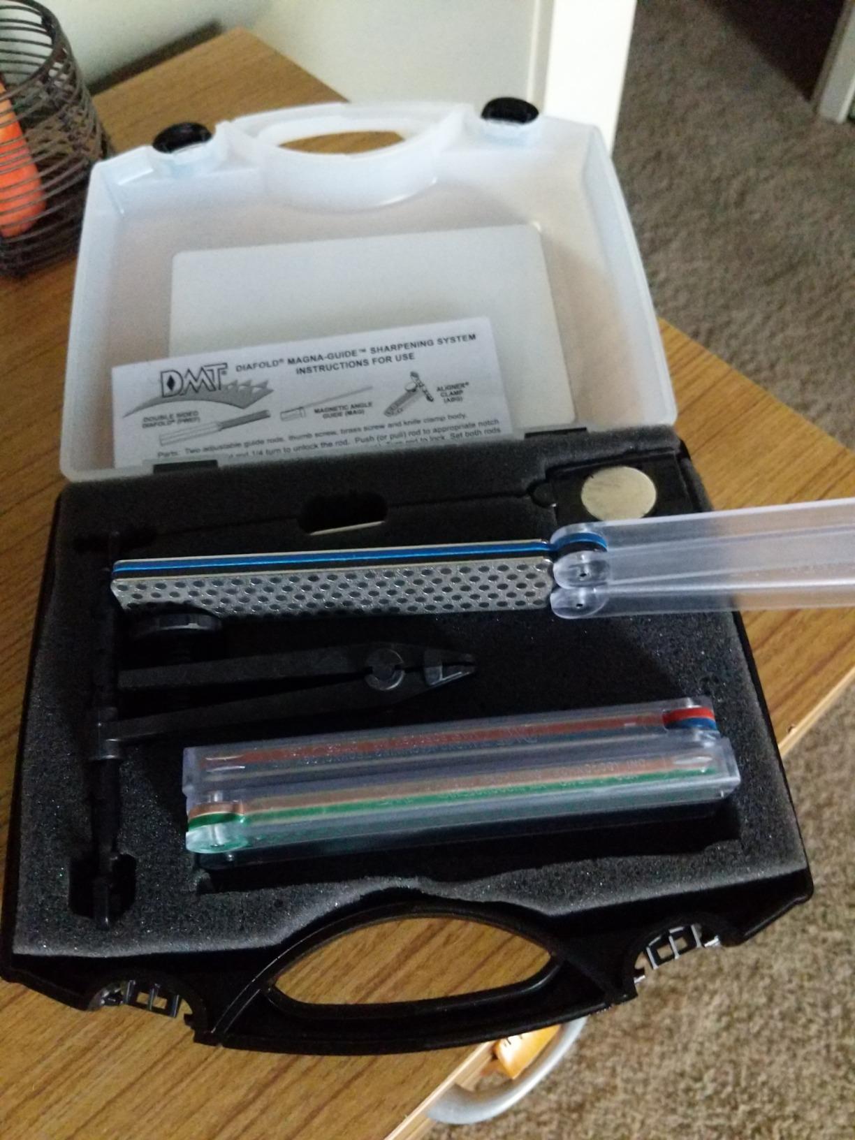 Diamond Machining Technology (DMT) MAGKIT-4 Diafold Whetstone Sharpening Kit With 2-Sided Diamond Sharpening Stones customer photo 1